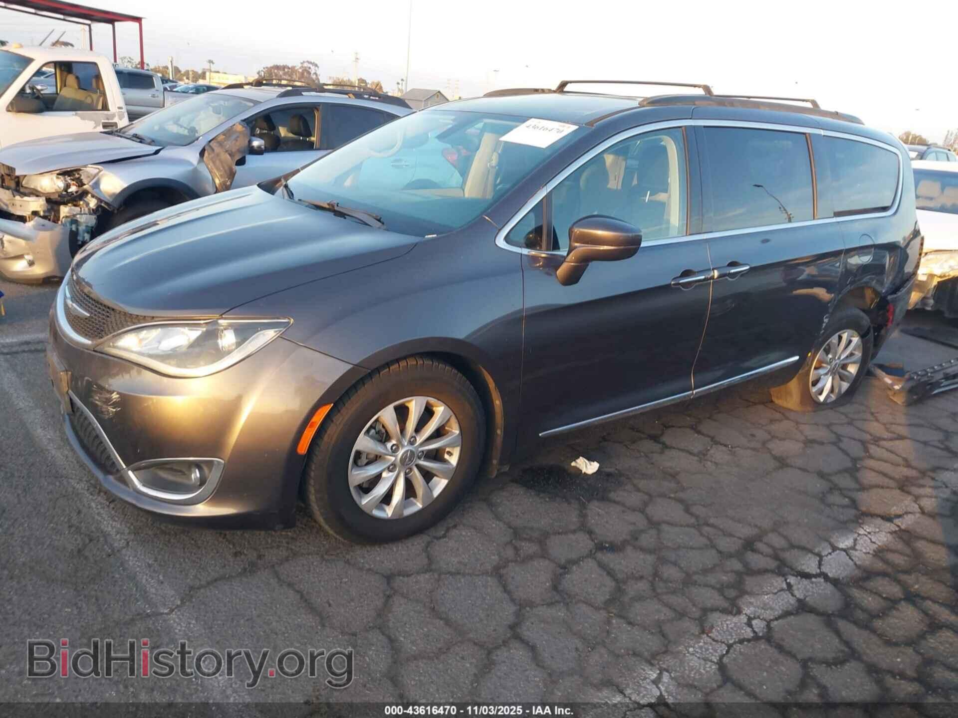 2017 CHRYSLER PACIFICA - VIN: 2C4RC1BG3HR613486 - Фото 2