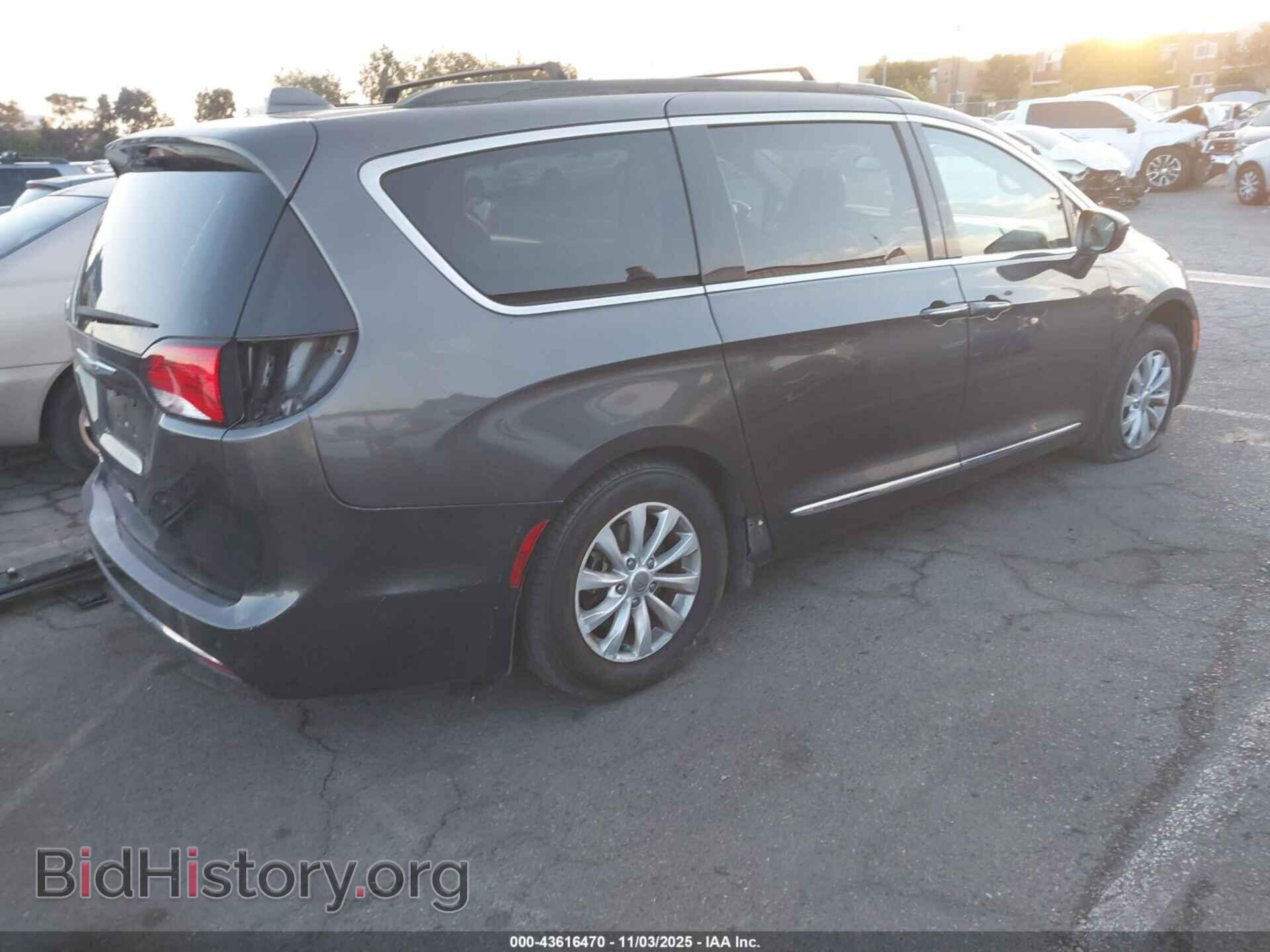 2017 CHRYSLER PACIFICA - VIN: 2C4RC1BG3HR613486 - Фото 4
