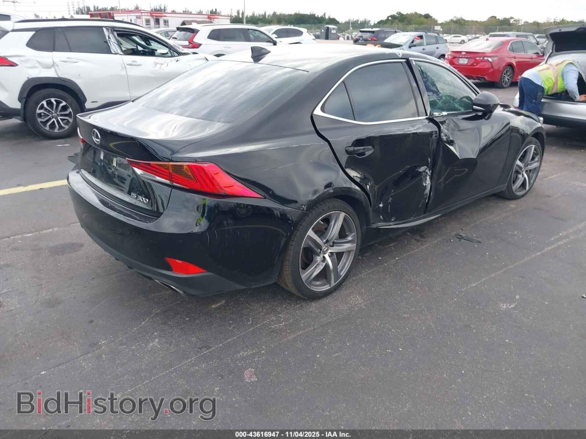 2020 LEXUS IS 300 - VIN: JTHDA1D28L5107464 - Photo 4