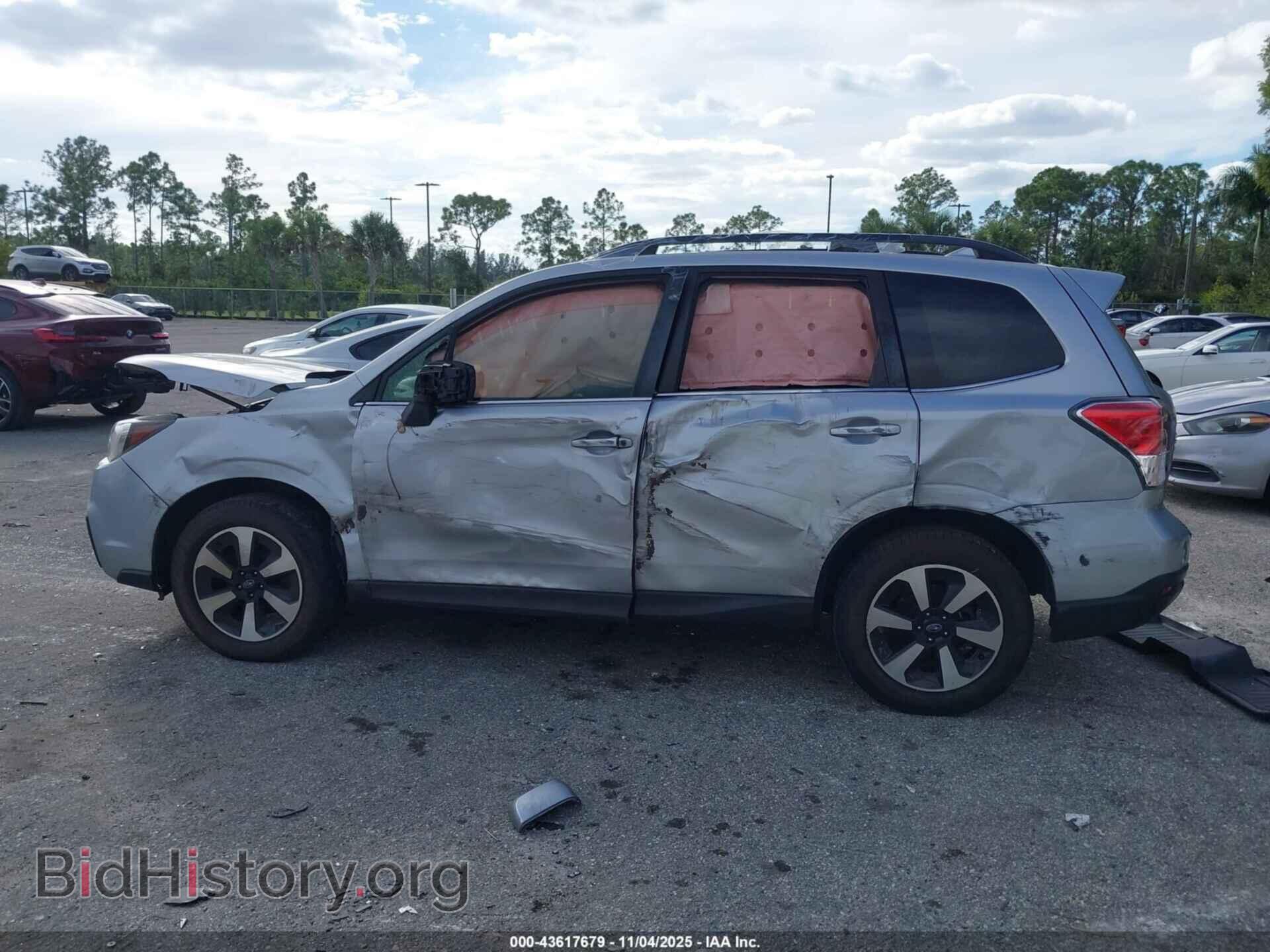 2017 SUBARU FORESTER - VIN: JF2SJAJC8HH468187 - Фото 14