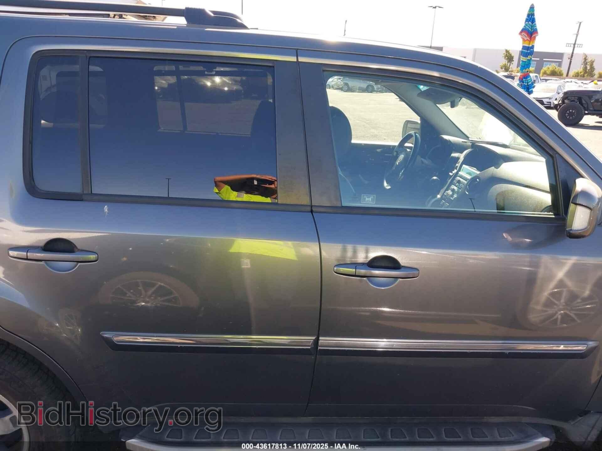 2011 HONDA PILOT - VIN: 5FNYF3H92BB005372 - Фото 13