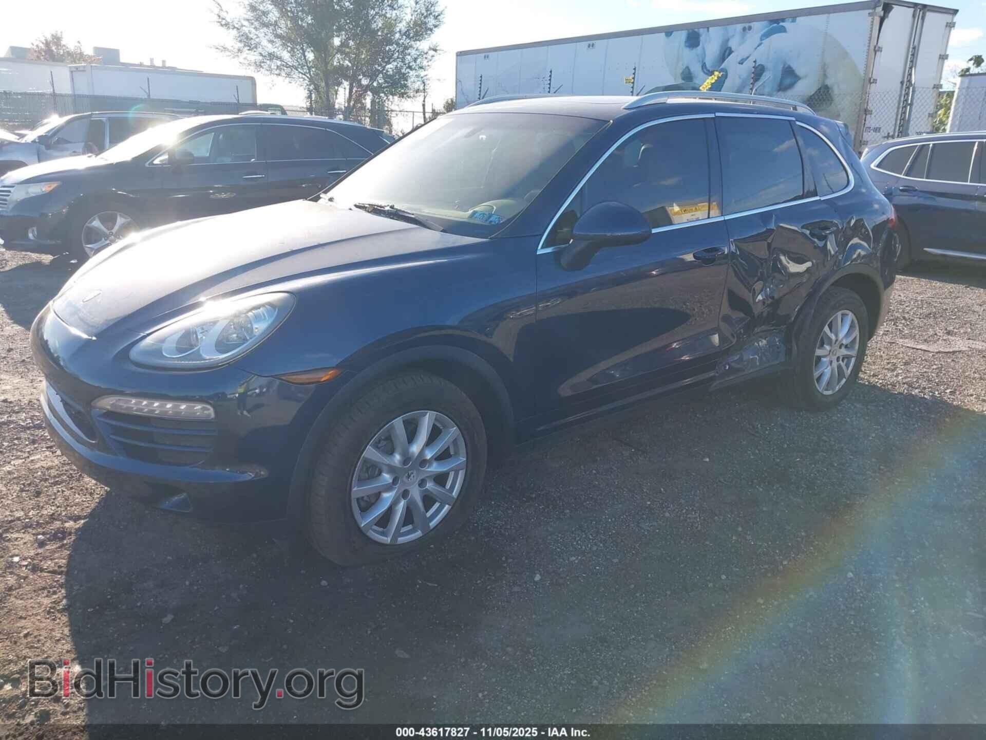 2012 PORSCHE CAYENNE - VIN: WP1AA2A2XCLA00716 - Photo 2