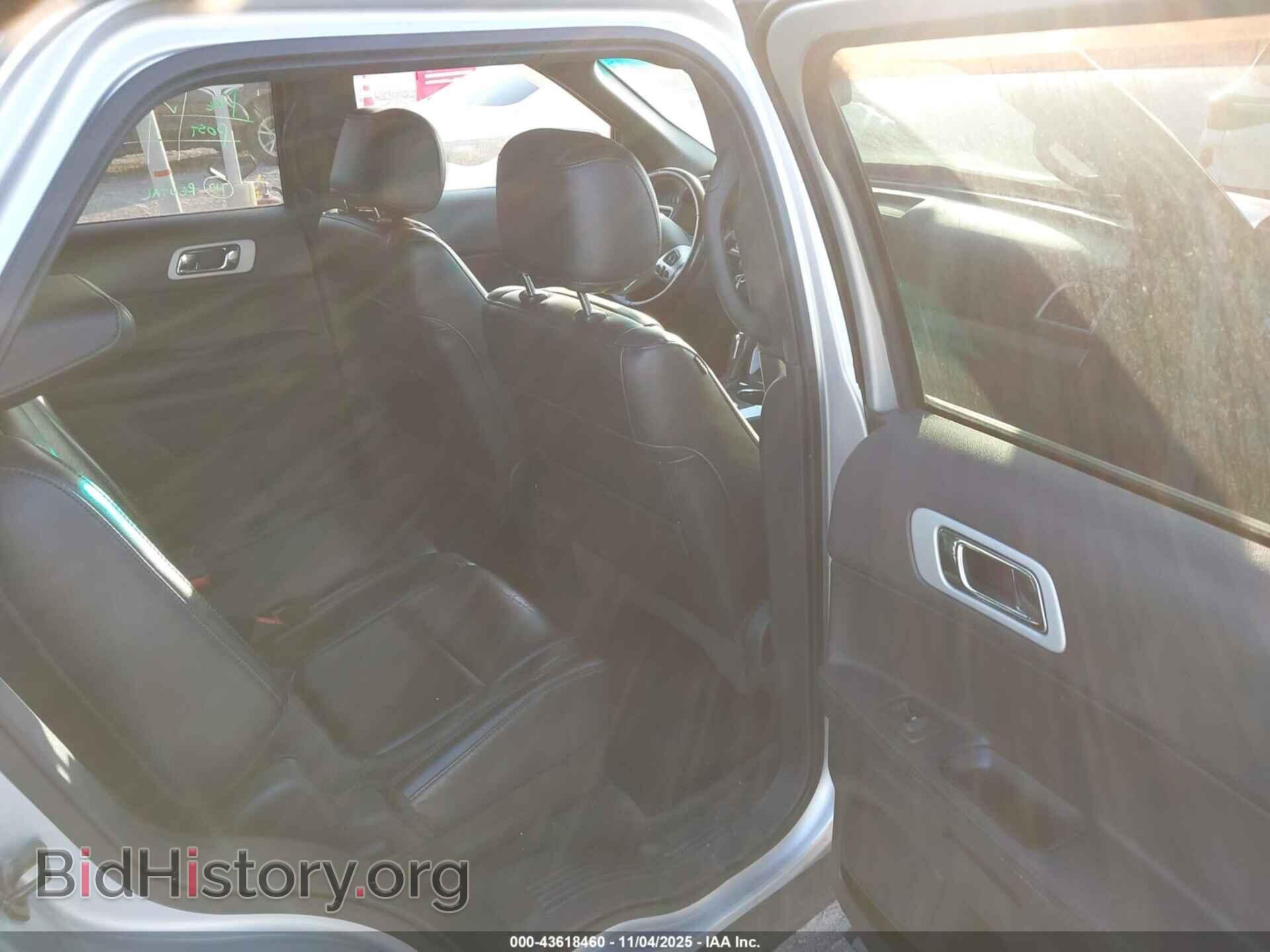 2011 FORD EXPLORER - VIN: 1FMHK7D82BGA45467 - Фото 8