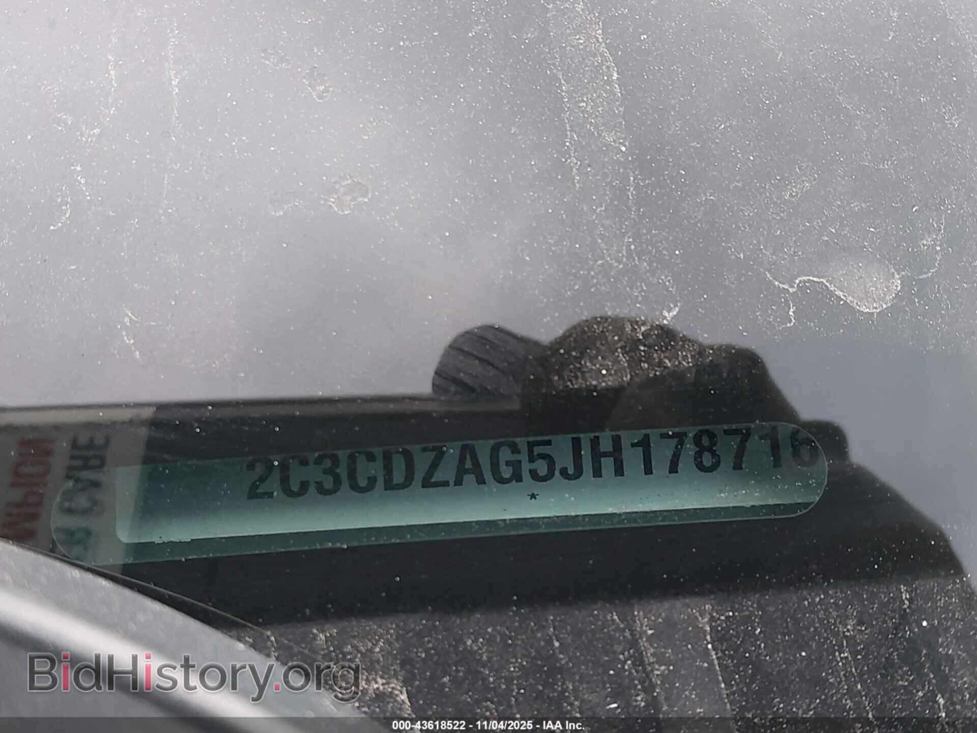 2018 DODGE CHALLENGER - VIN: 2C3CDZAG5JH178716 - Фото 9