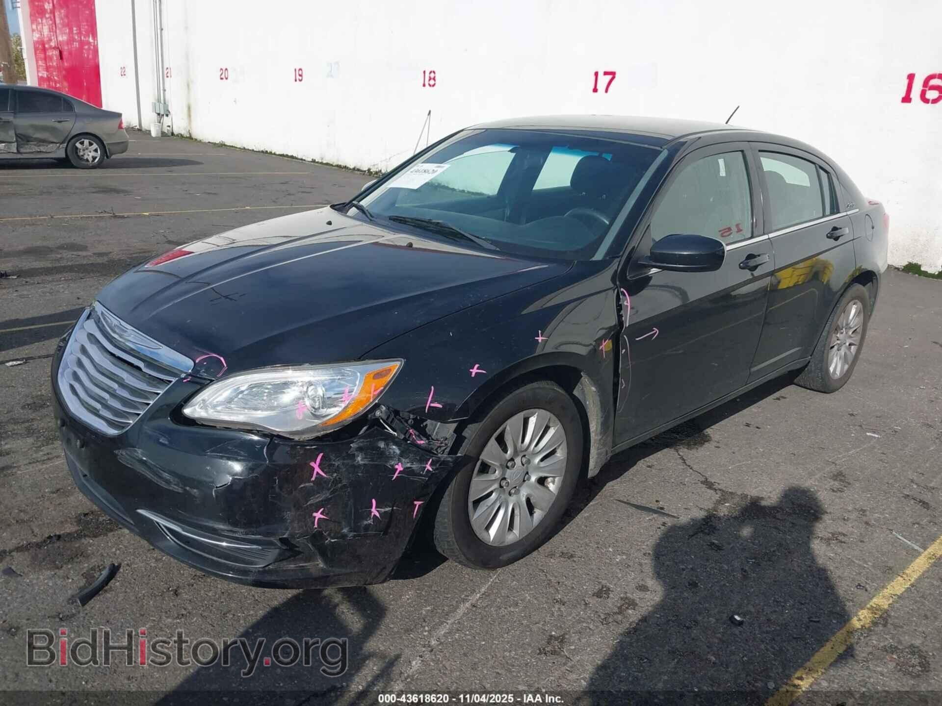 2012 CHRYSLER 200 - VIN: 1C3CCBAB5CN103846 - Фото 2