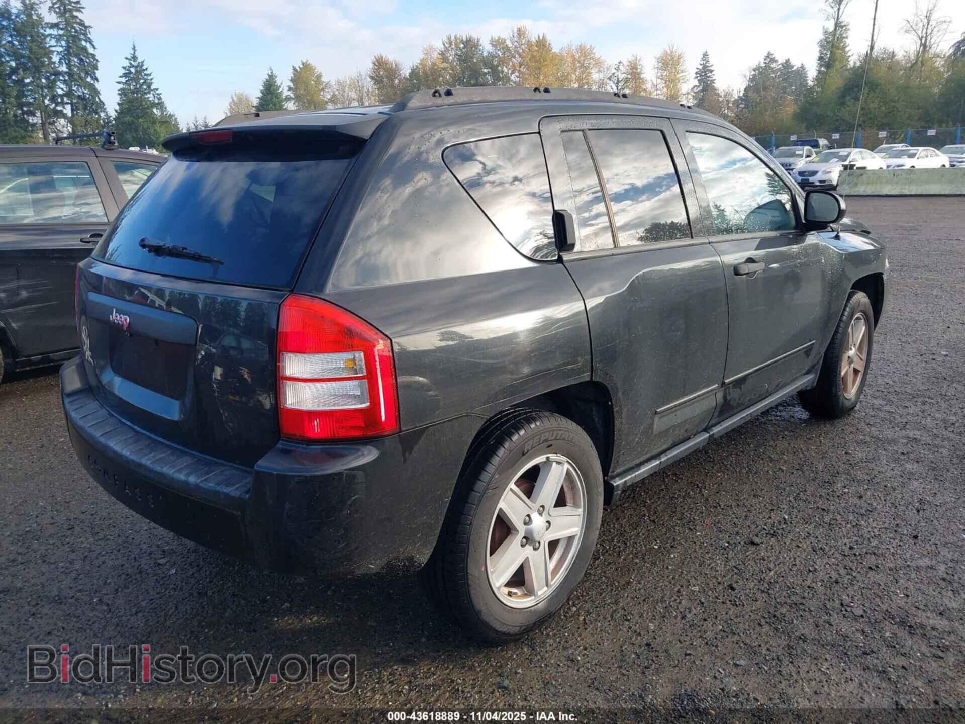 2009 JEEP COMPASS - VIN: 1J4FT47B99D187366 - Фото 4