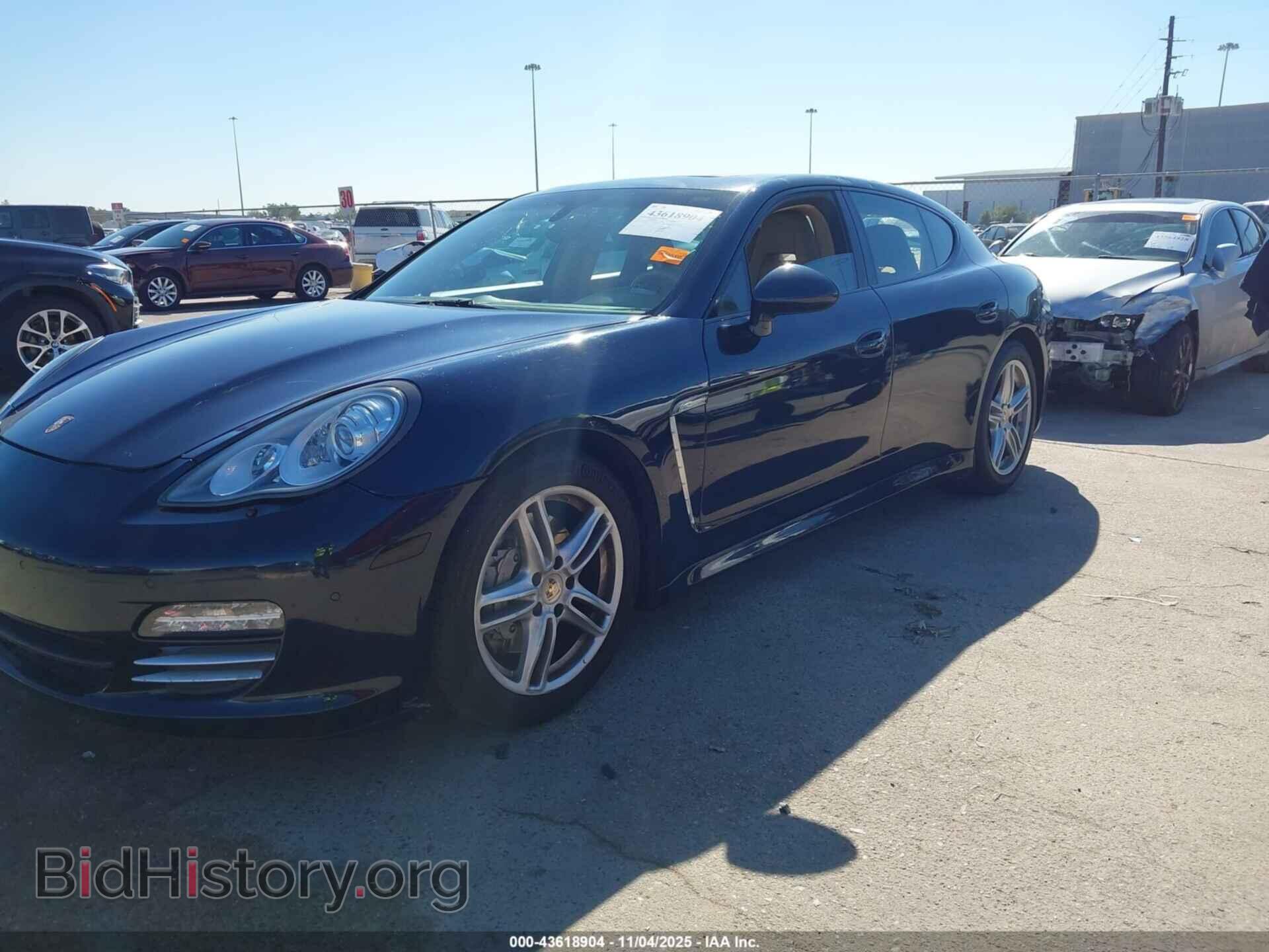 2012 PORSCHE PANAMERA - VIN: WP0AB2A77CL062195 - Фото 2