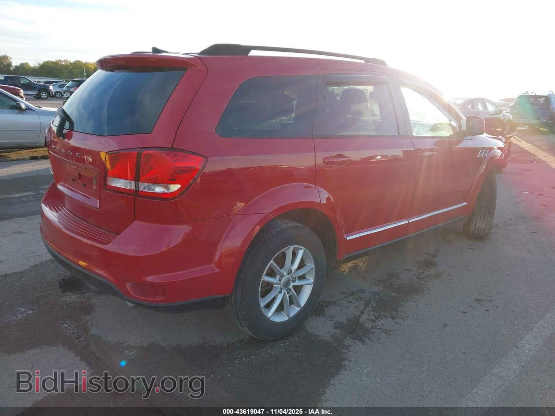 2019 DODGE JOURNEY - VIN: 3C4PDCBGXKT810501 - Фото 4