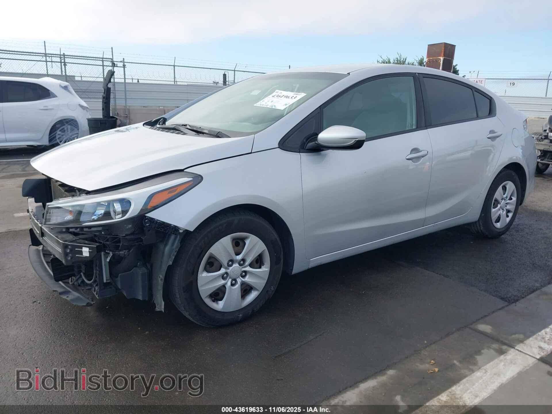 2017 KIA FORTE - VIN: 3KPFK4A78HE143918 - Фото 2