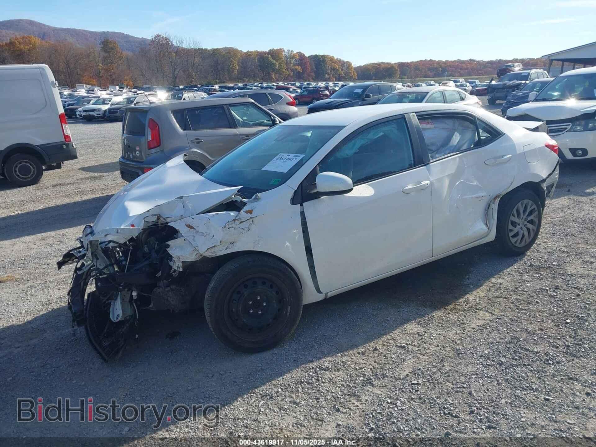 2019 TOYOTA COROLLA - VIN: 2T1BURHE2KC193729 - Photo 2
