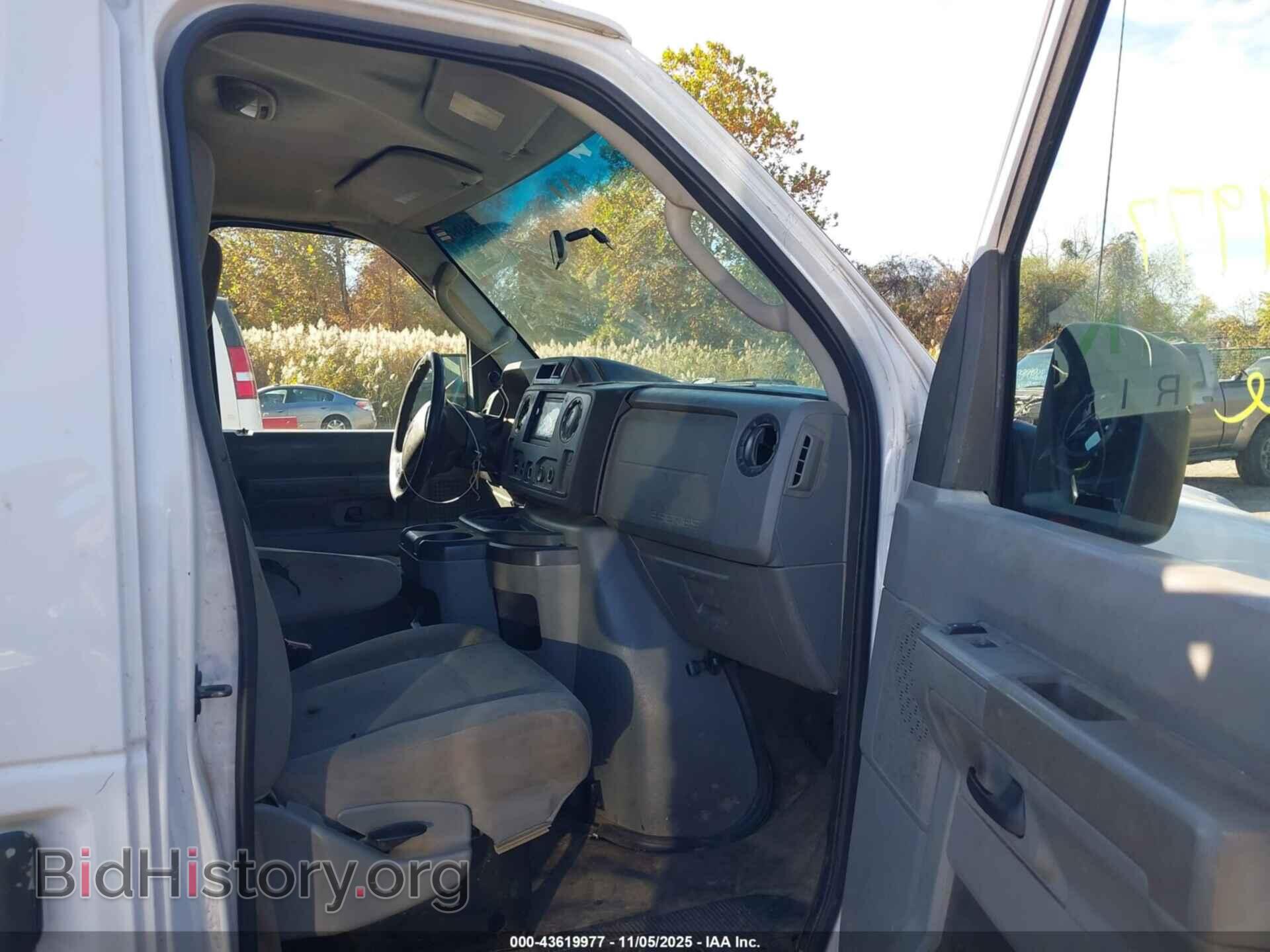 2011 FORD E-150 - VIN: 1FTNE1EW0BDB11573 - Фото 5