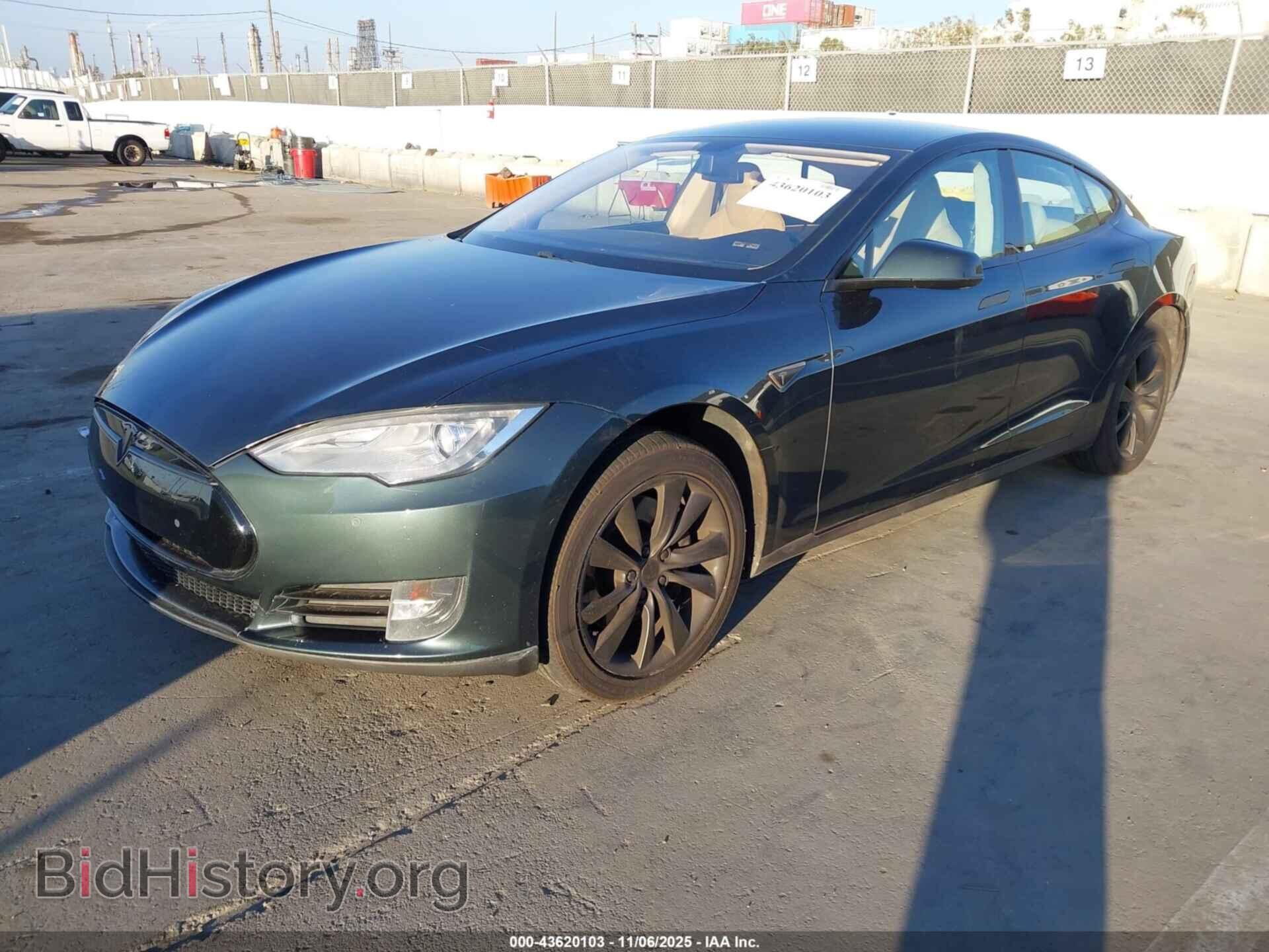 2014 TESLA MODEL S - VIN: 5YJSA1H17EFP32496 - Фото 2