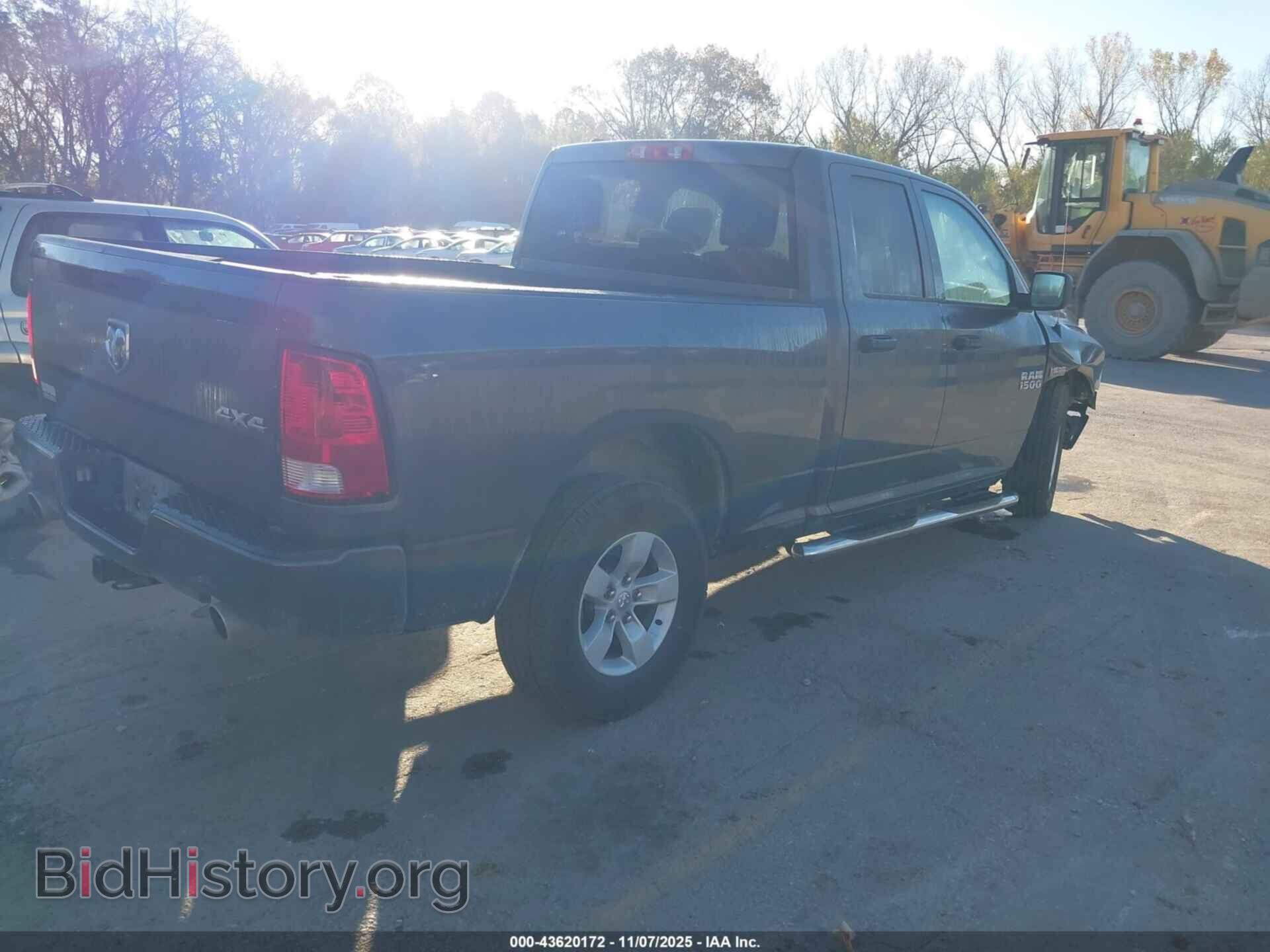 2017 RAM 1500 - VIN: 1C6RR7FT2HS575084 - Фото 4