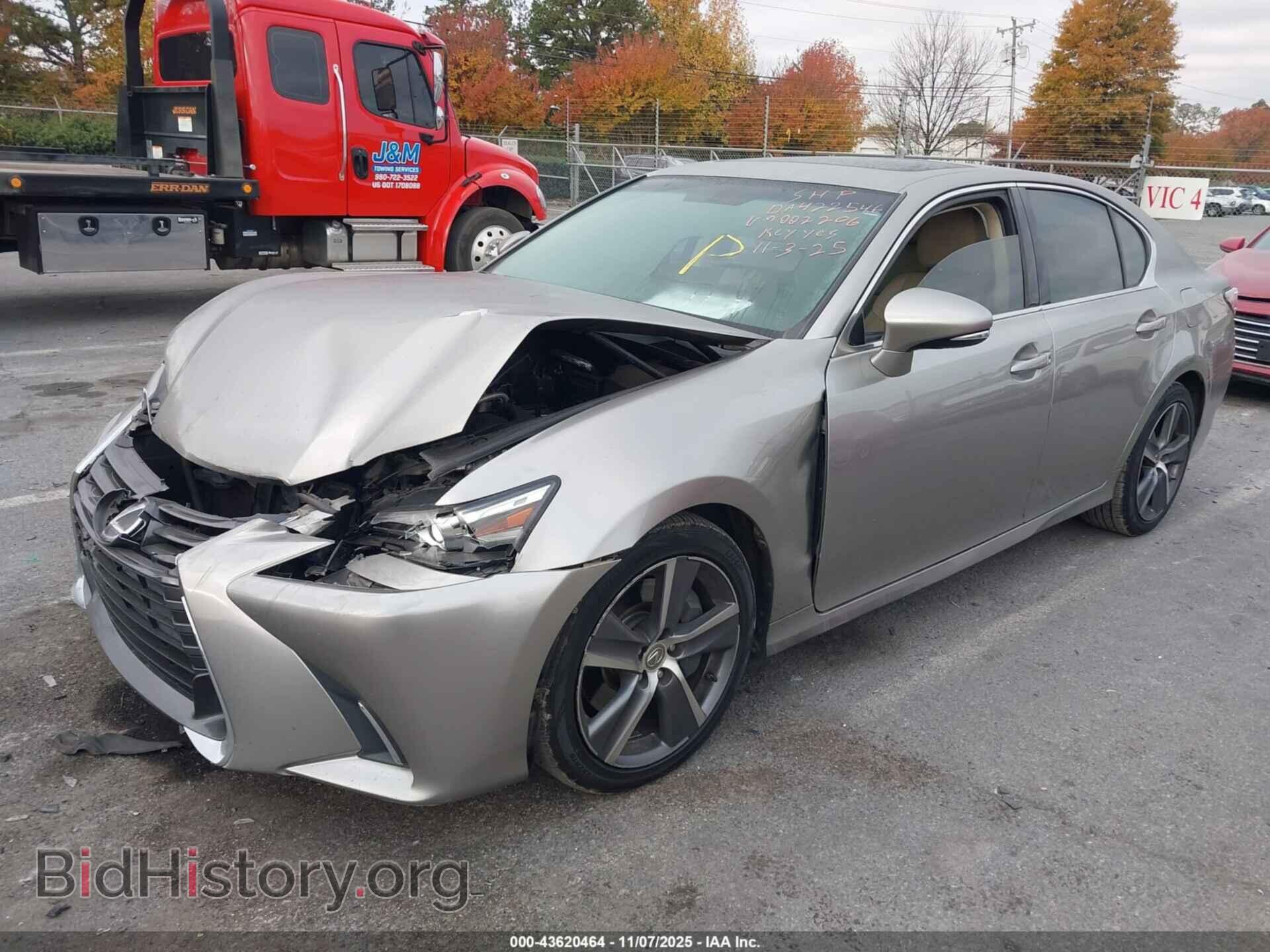 2016 LEXUS GS 200T - VIN: JTHBA1BL9GA002206 - Фото 2