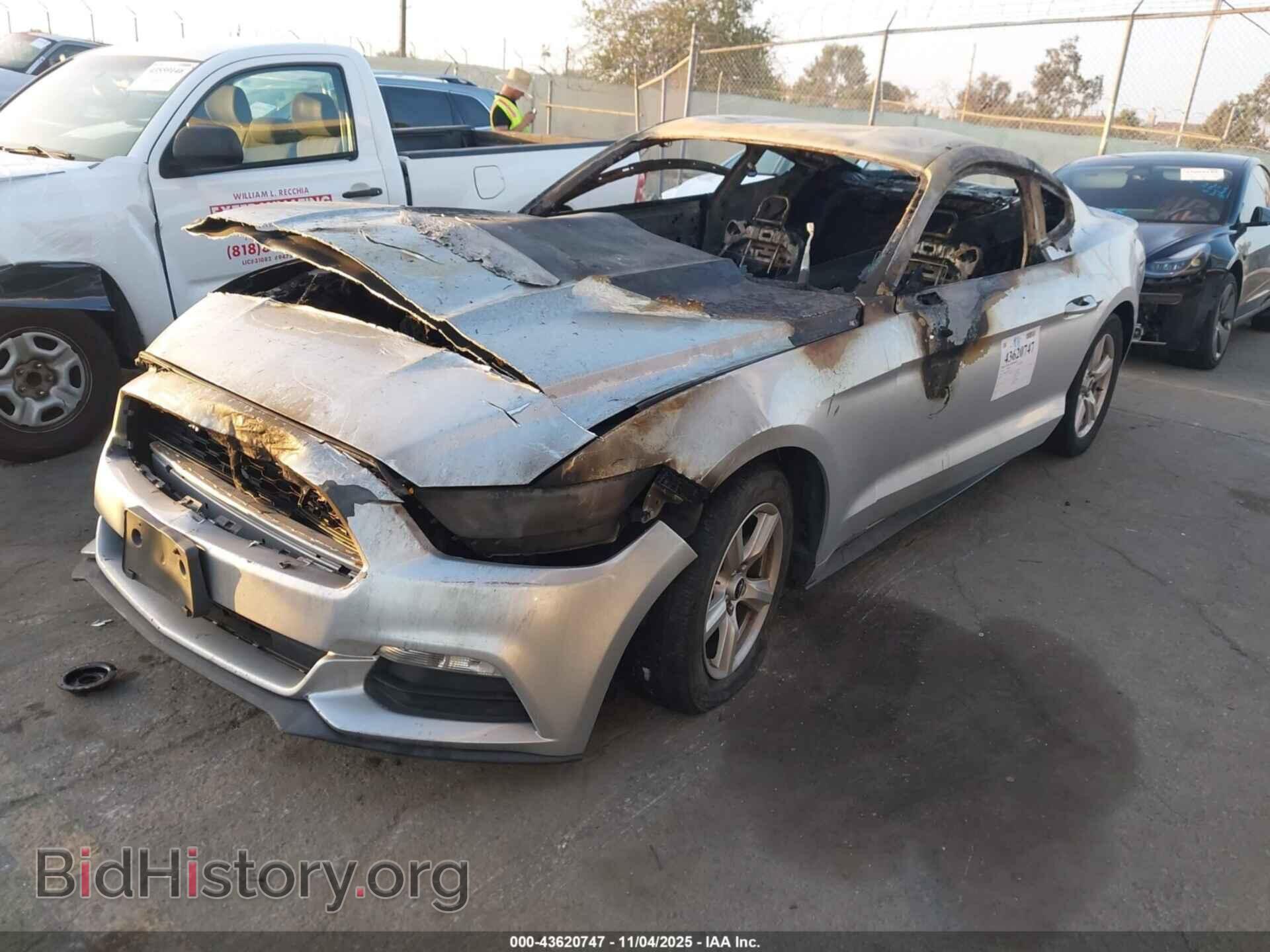 2016 FORD MUSTANG - VIN: 1FA6P8AM6G5225743 - Фото 2