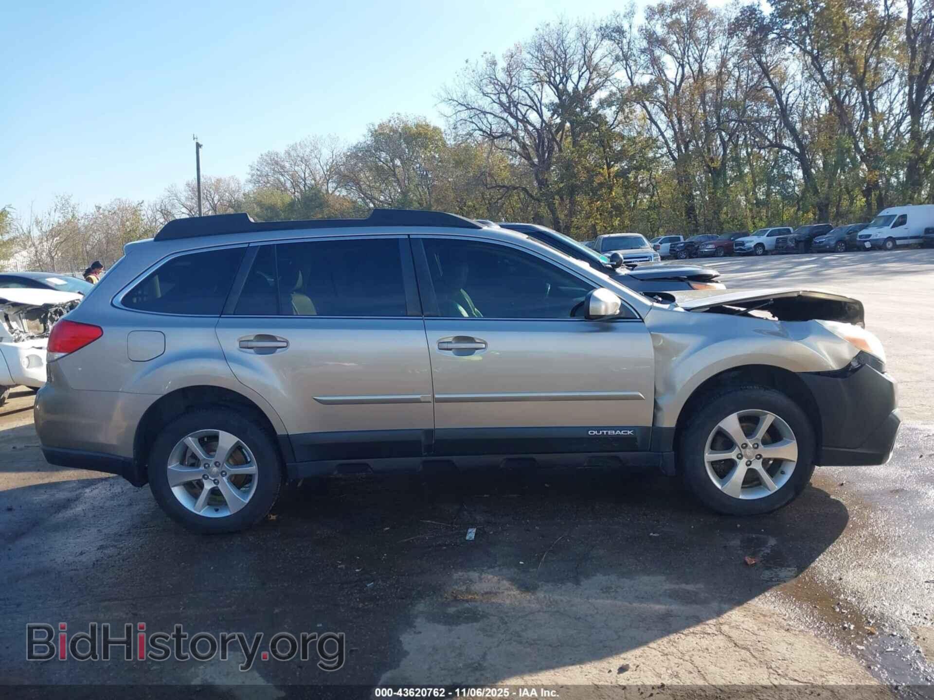 2014 SUBARU OUTBACK - VIN: 4S4BRBLC4E3200929 - Фото 13
