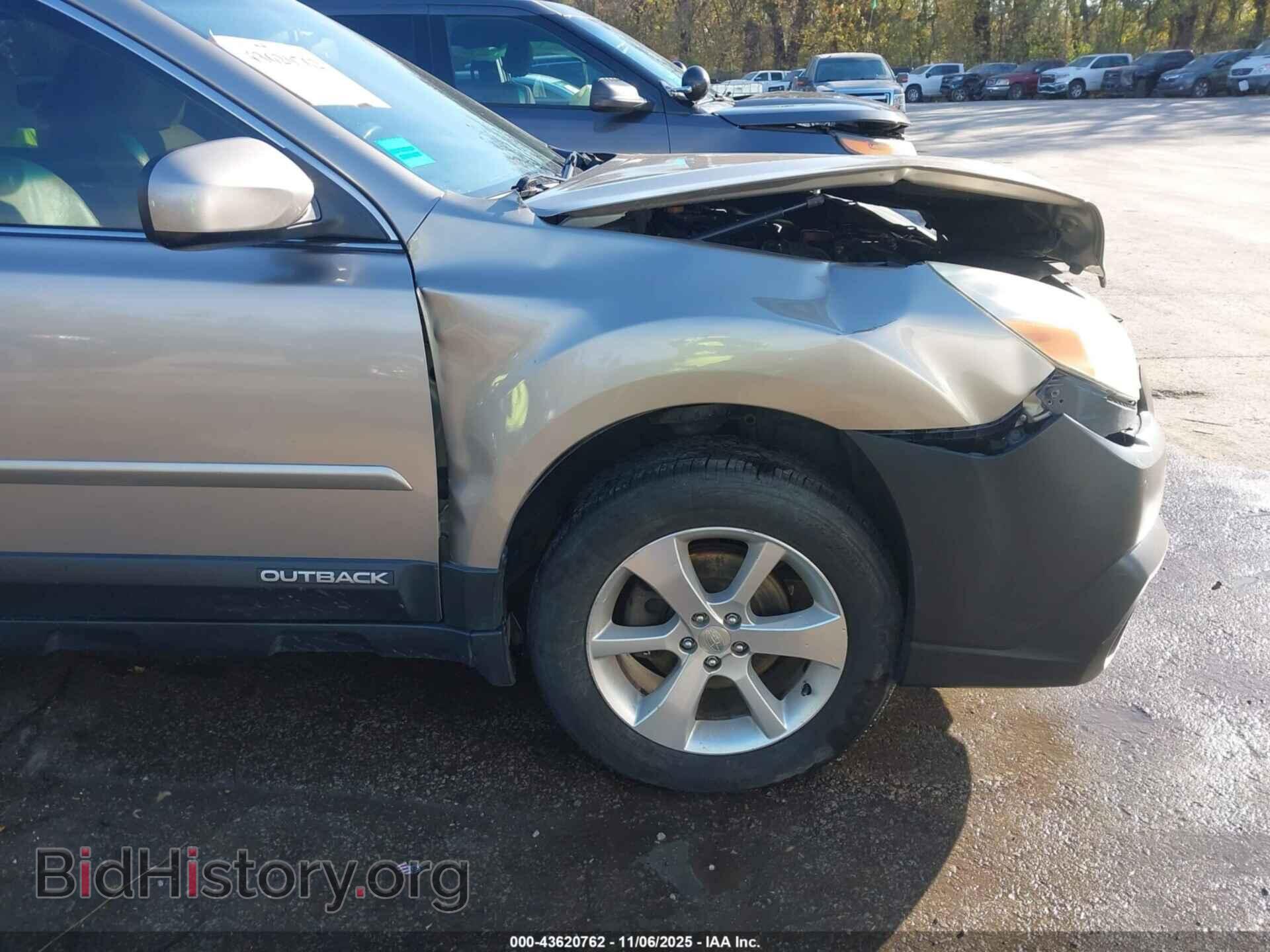 2014 SUBARU OUTBACK - VIN: 4S4BRBLC4E3200929 - Фото 17