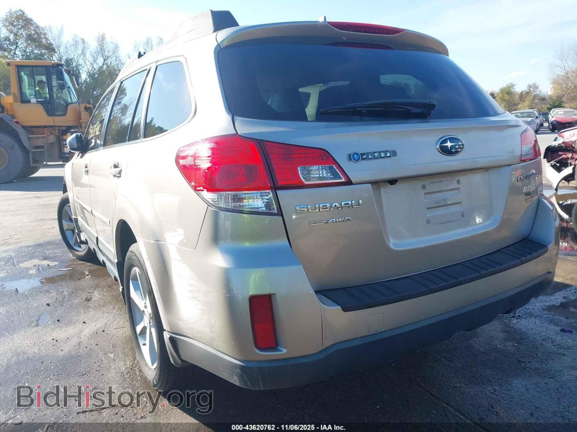 2014 SUBARU OUTBACK - VIN: 4S4BRBLC4E3200929 - Фото 18