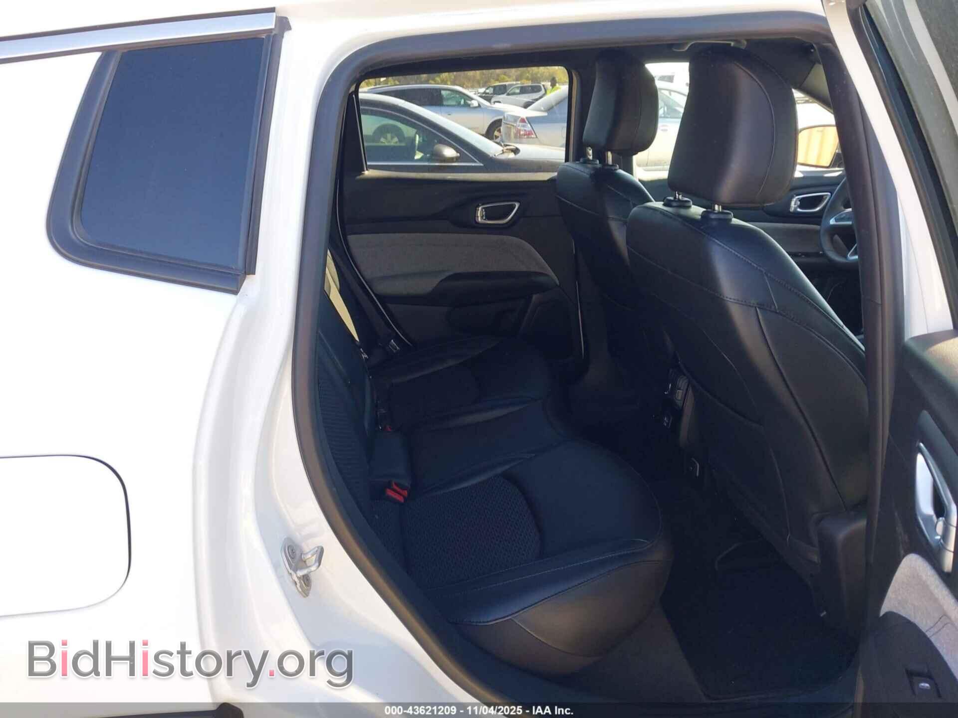 2024 JEEP COMPASS - VIN: 3C4NJDBN4RT110357 - Фото 8