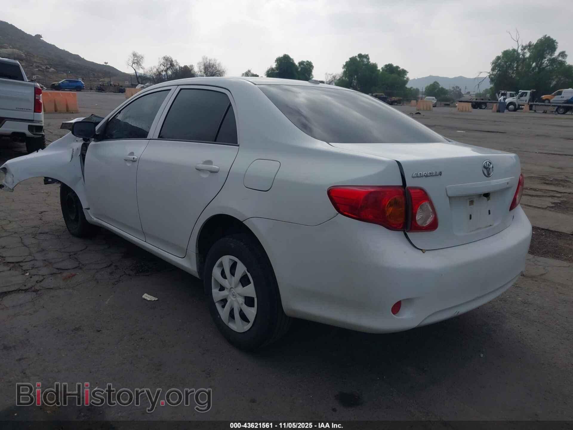 2009 TOYOTA COROLLA - VIN: JTDBL40E399044487 - Фото 3