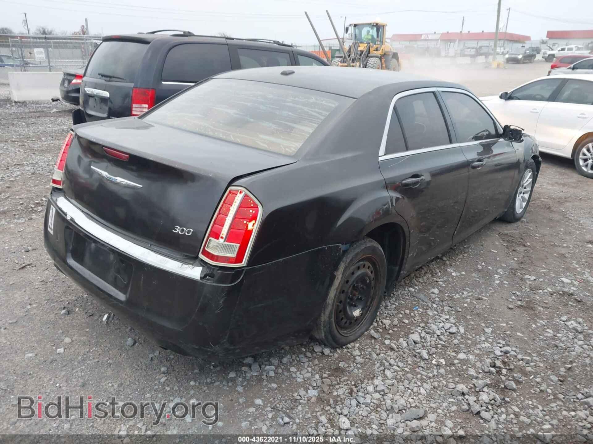 2012 CHRYSLER 300 - VIN: 2C3CCAAG2CH234960 - Photo 4