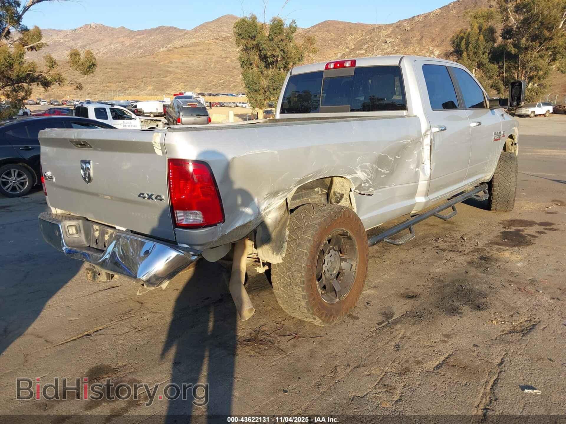 2017 RAM 2500 - VIN: 3C6UR5JL4HG538003 - Фото 4
