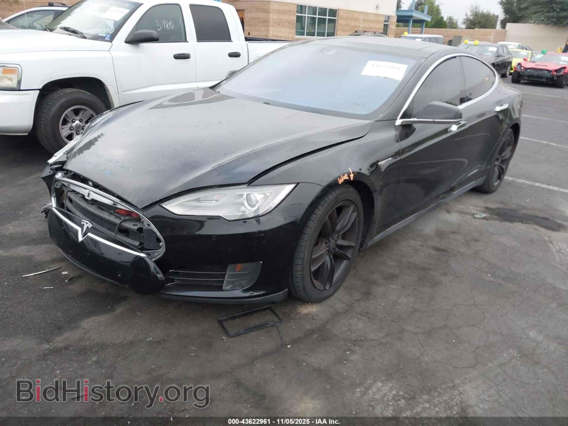 2015 TESLA MODEL S - VIN: 5YJSA1E23FF104434 - Photo 2
