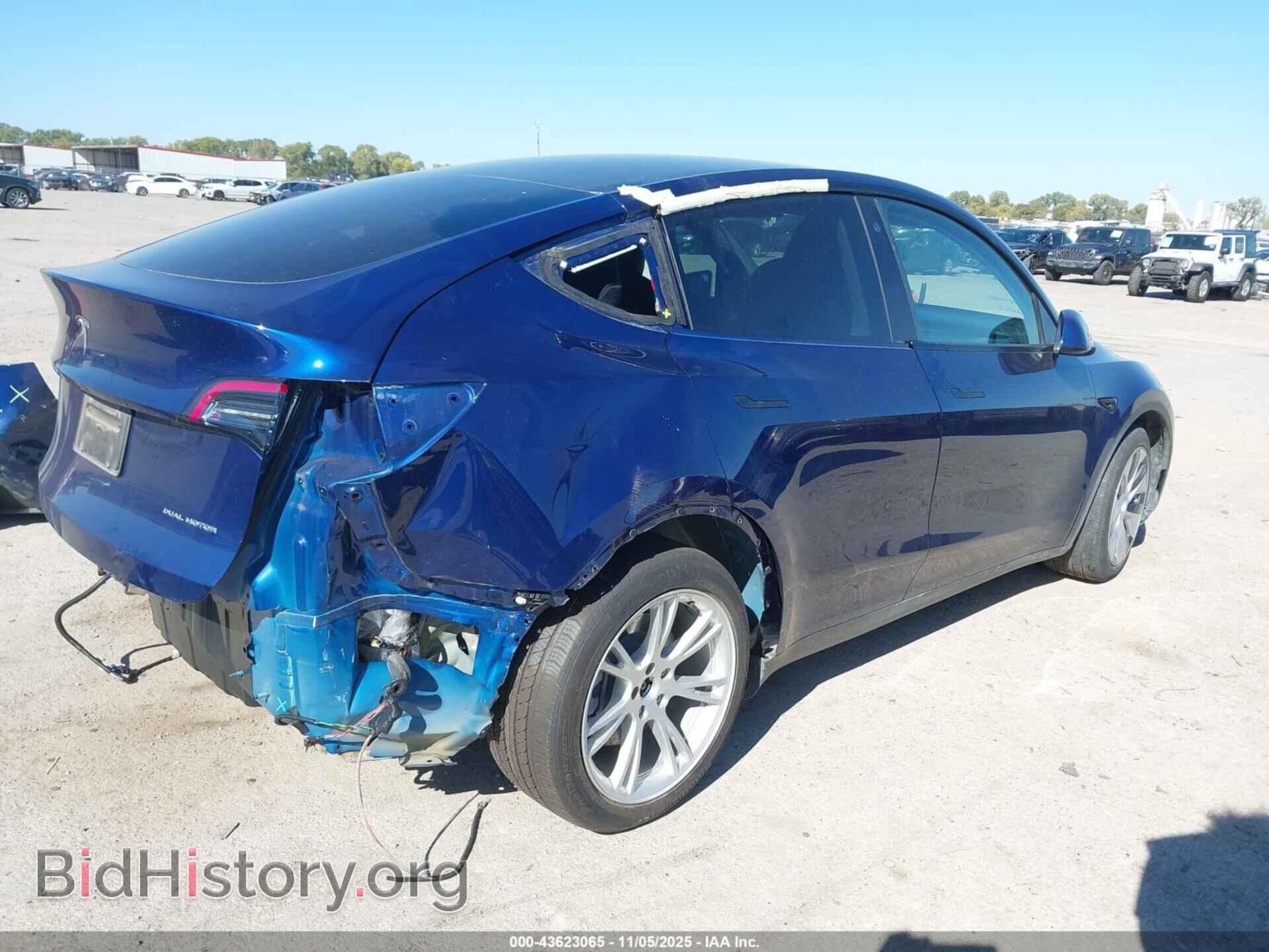 2022 TESLA MODEL Y - VIN: 7SAYGDEE2NA005347 - Фото 4