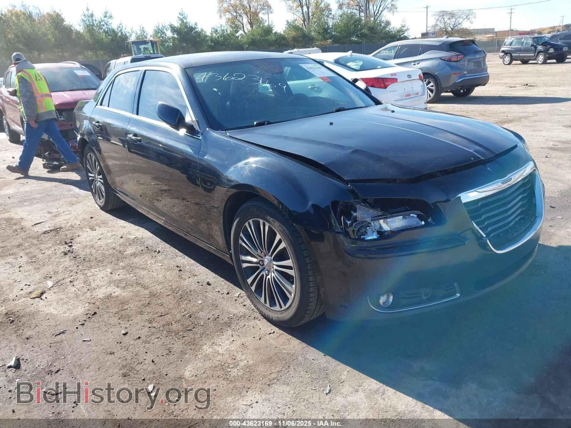 Photo 2C3CCAJT7CH202826 - CHRYSLER 300 2012