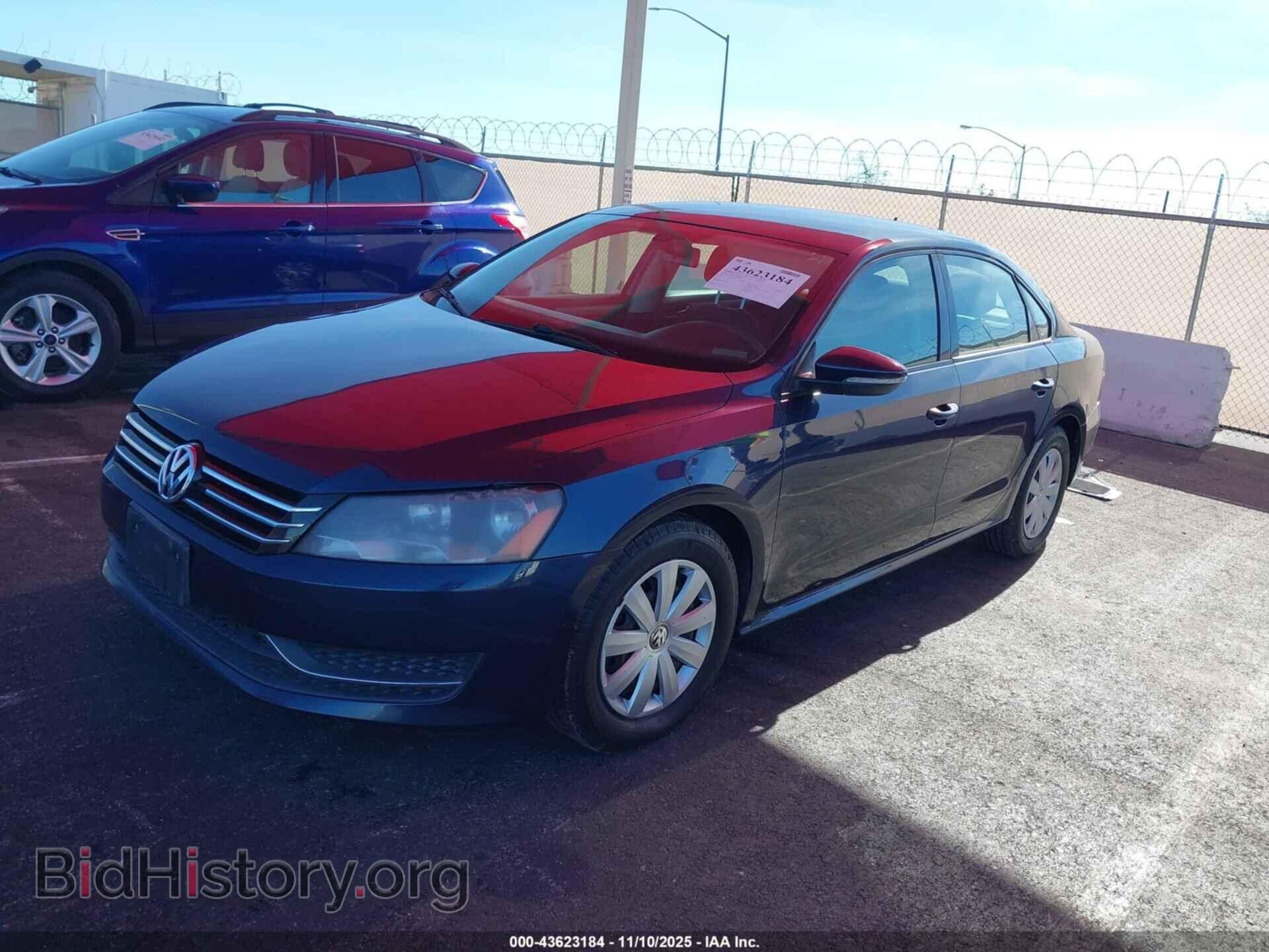 2012 VOLKSWAGEN PASSAT - VIN: 1VWAP7A37CC064733 - Фото 2