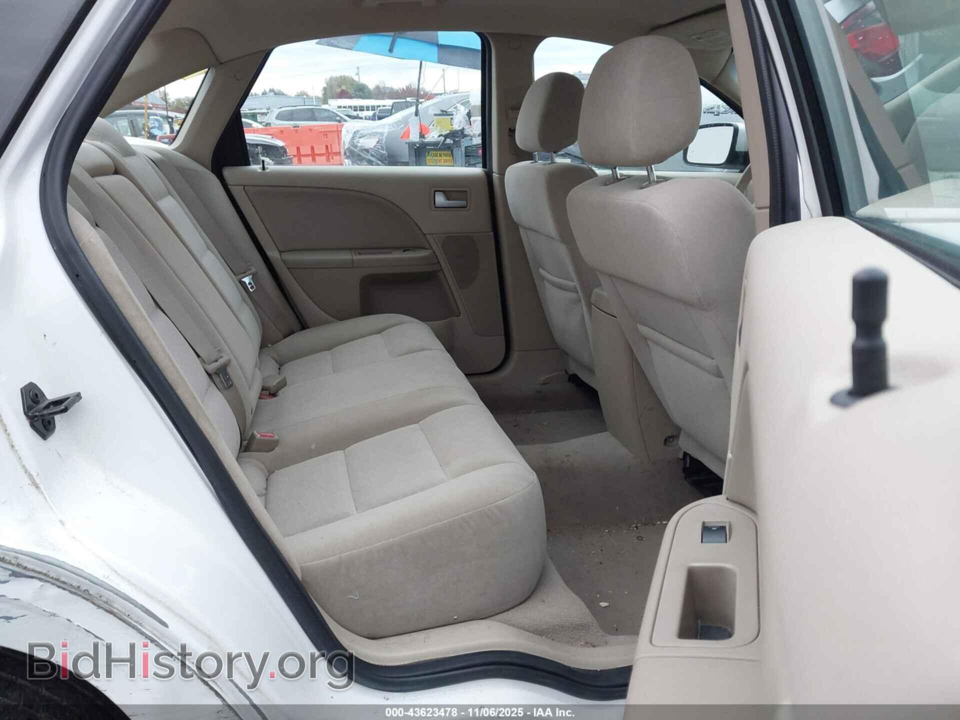 2005 FORD FIVE HUNDRED - VIN: 1FAFP23195G125010 - Photo 8