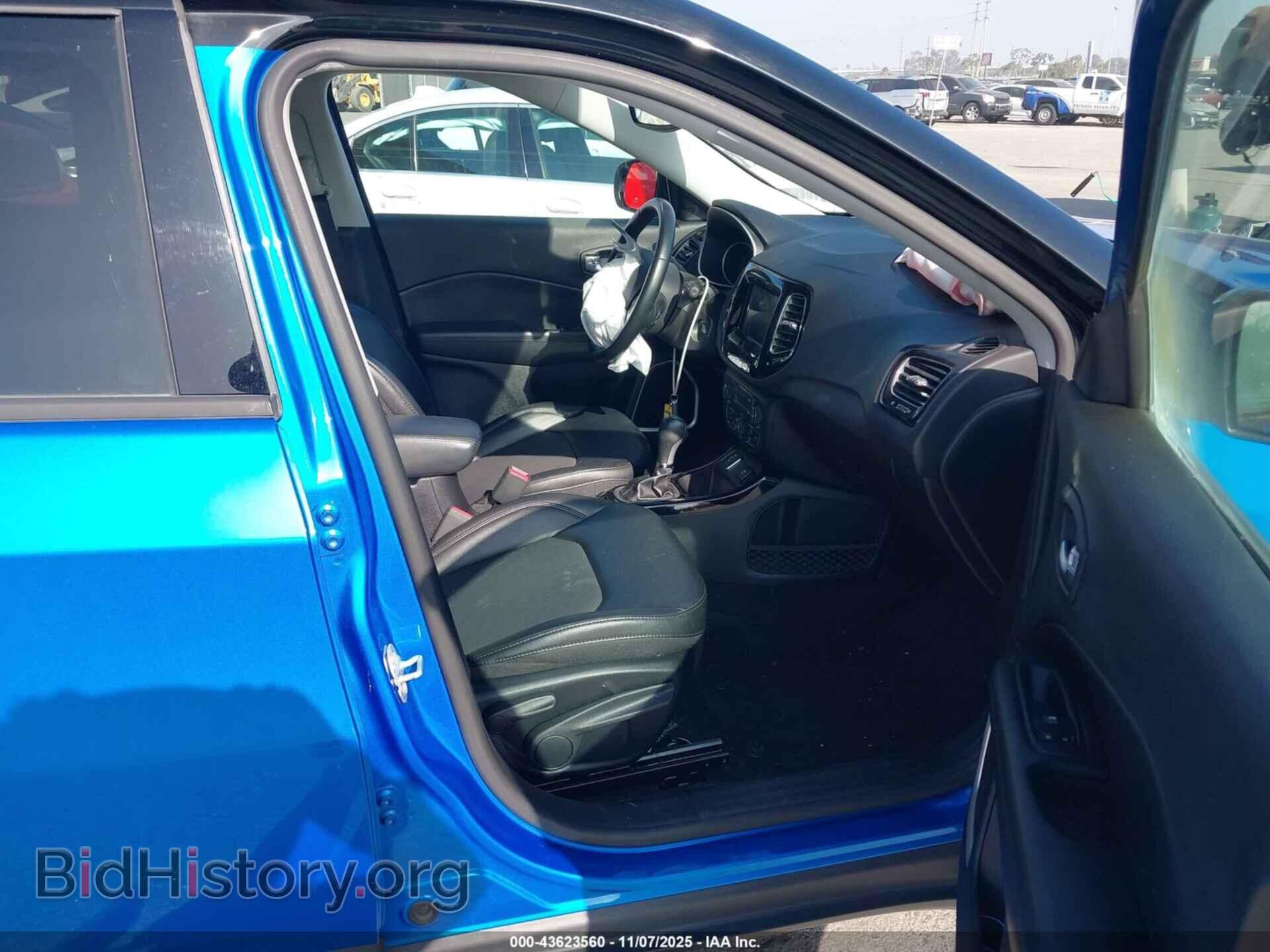 2019 JEEP COMPASS - VIN: 3C4NJCBB8KT743529 - Фото 5