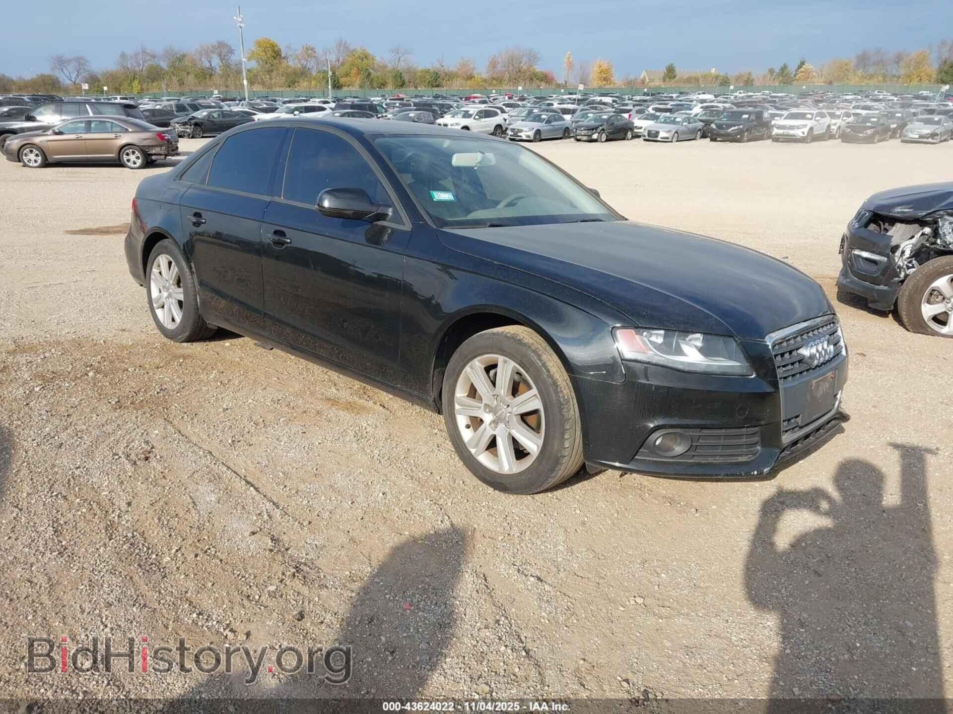 Photo WAUBFAFL3BN048657 - AUDI A4 2011