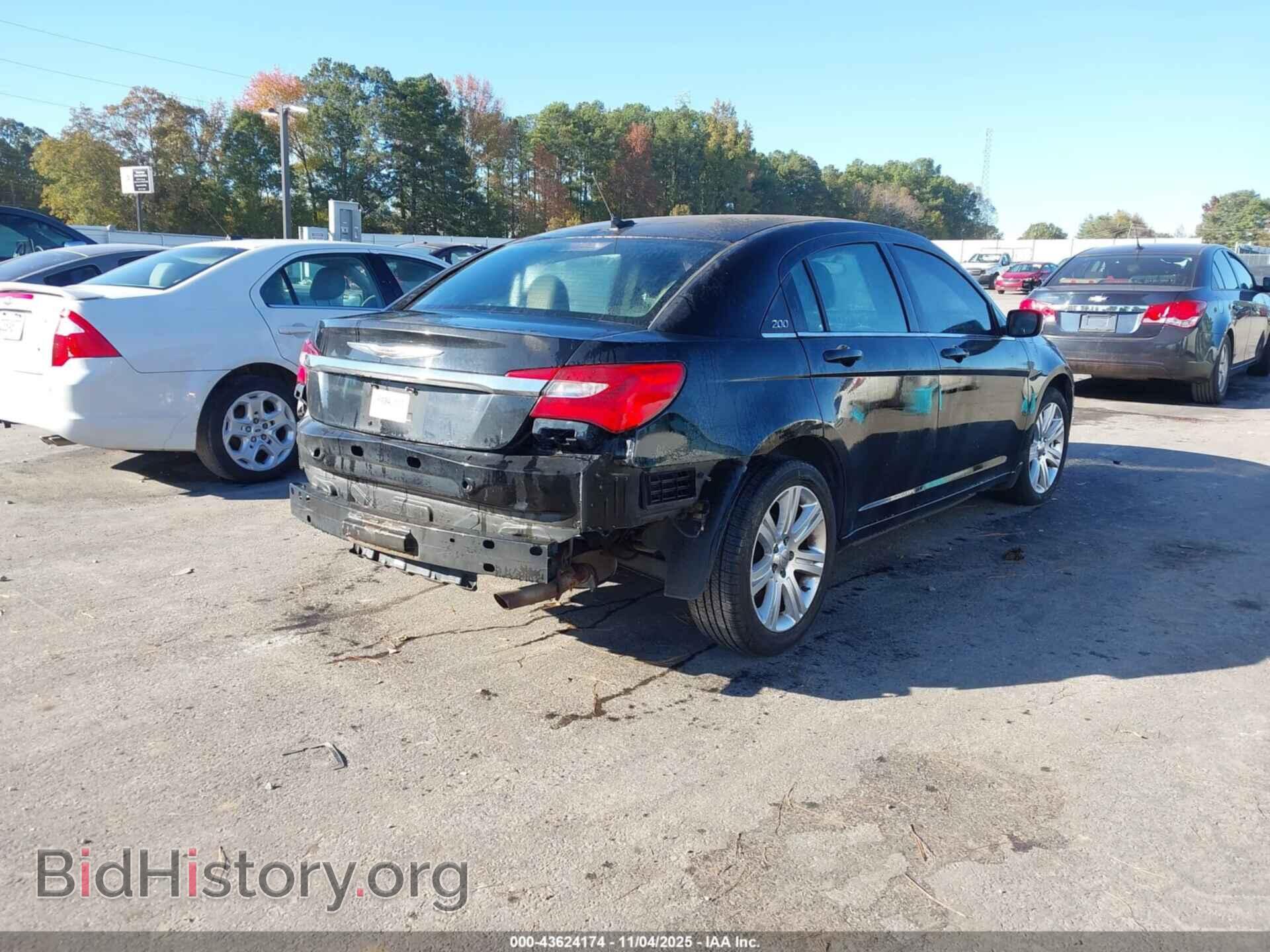 2012 CHRYSLER 200 - VIN: 1C3CCBBBXCN108393 - Фото 4