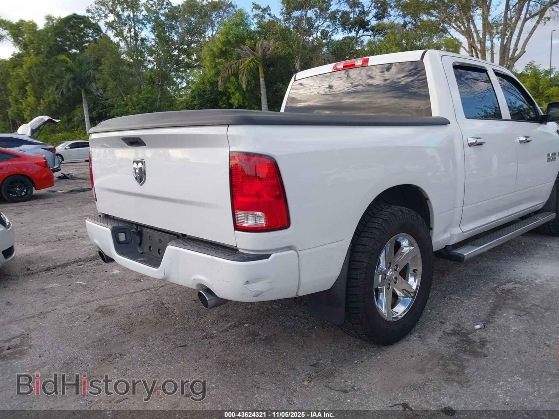 2017 RAM 1500 - VIN: 3C6RR6KT0HG742033 - Фото 6