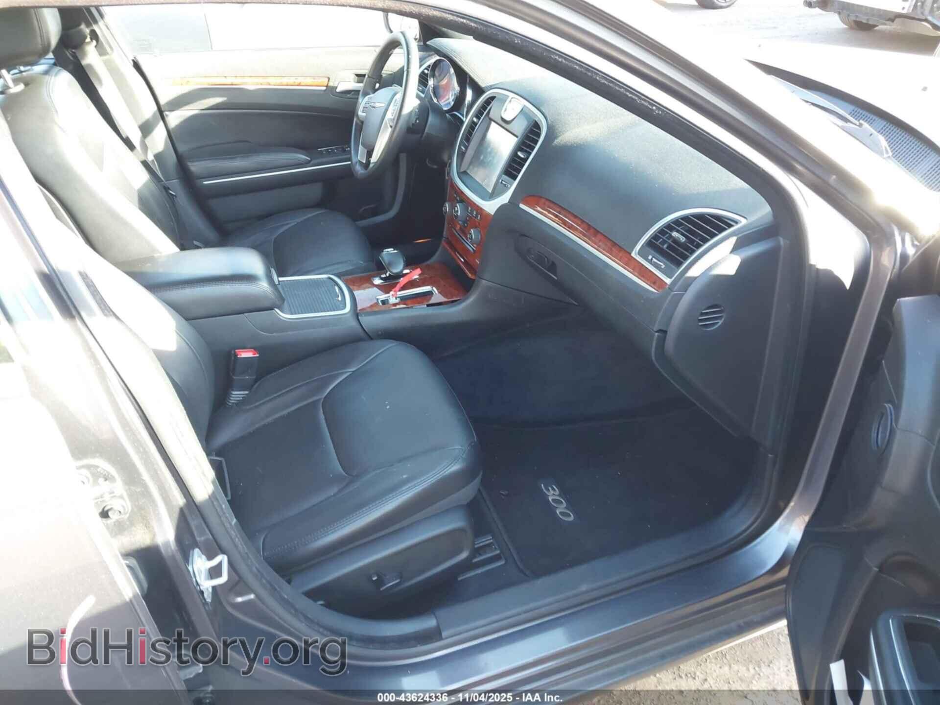 2014 CHRYSLER 300 - VIN: 2C3CCAAG7EH301572 - Фото 5