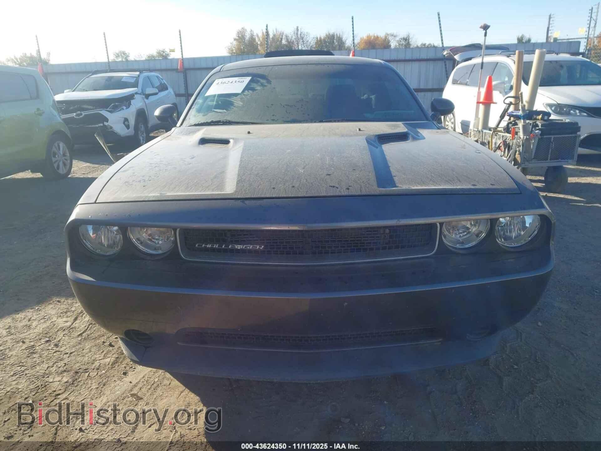 2014 DODGE CHALLENGER - VIN: 2C3CDYAG4EH152981 - Фото 13