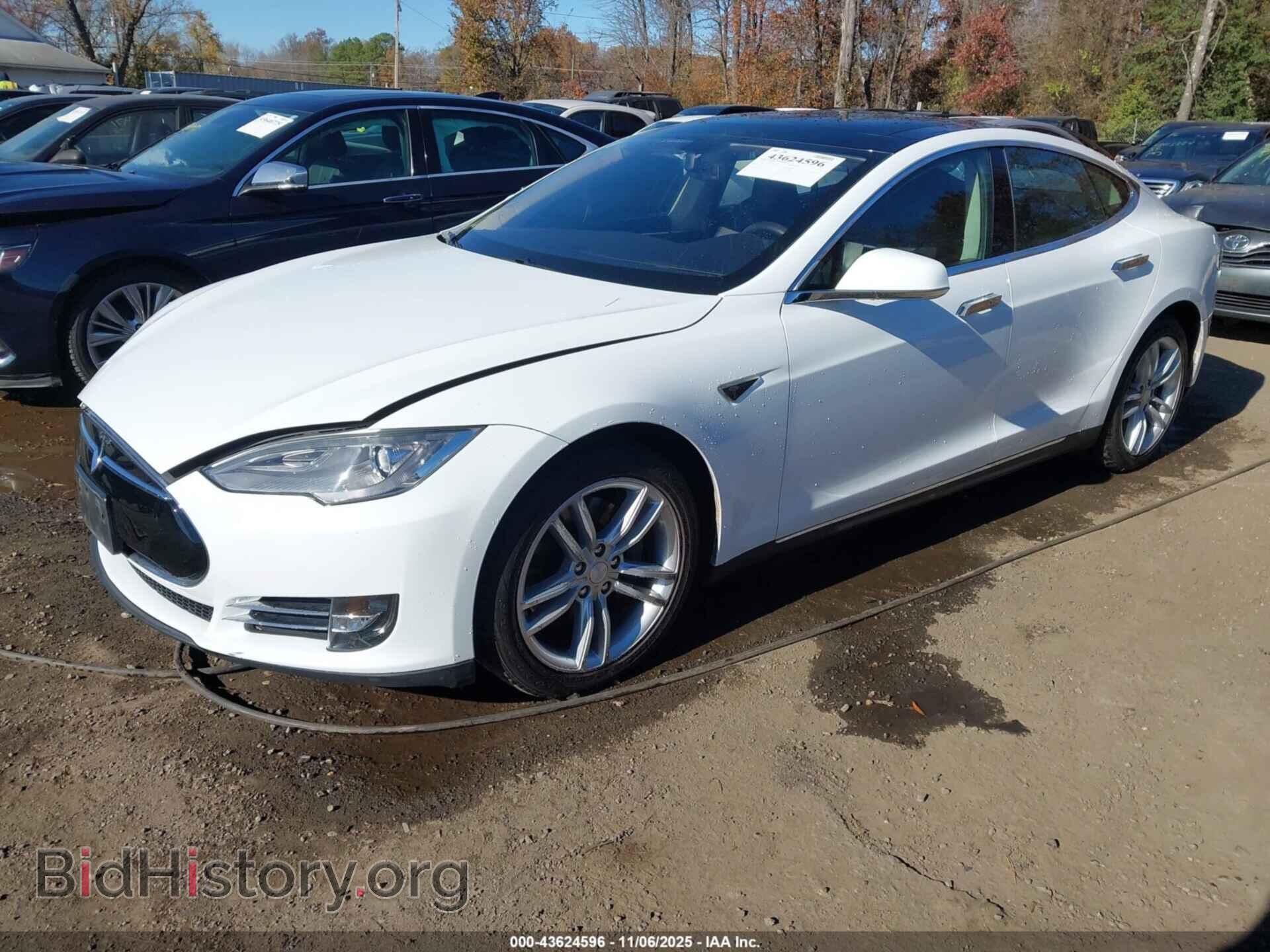 2013 TESLA MODEL S - VIN: 5YJSA1AG2DFP11231 - Photo 2