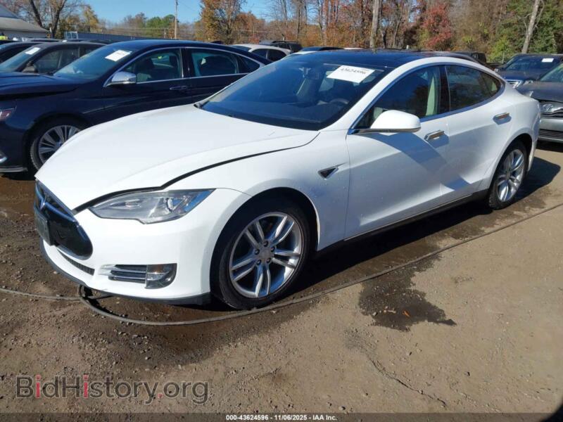 2013 Tesla MODEL S (VIN 5YJSA1AG2DFP11231) — photo 2 of 18