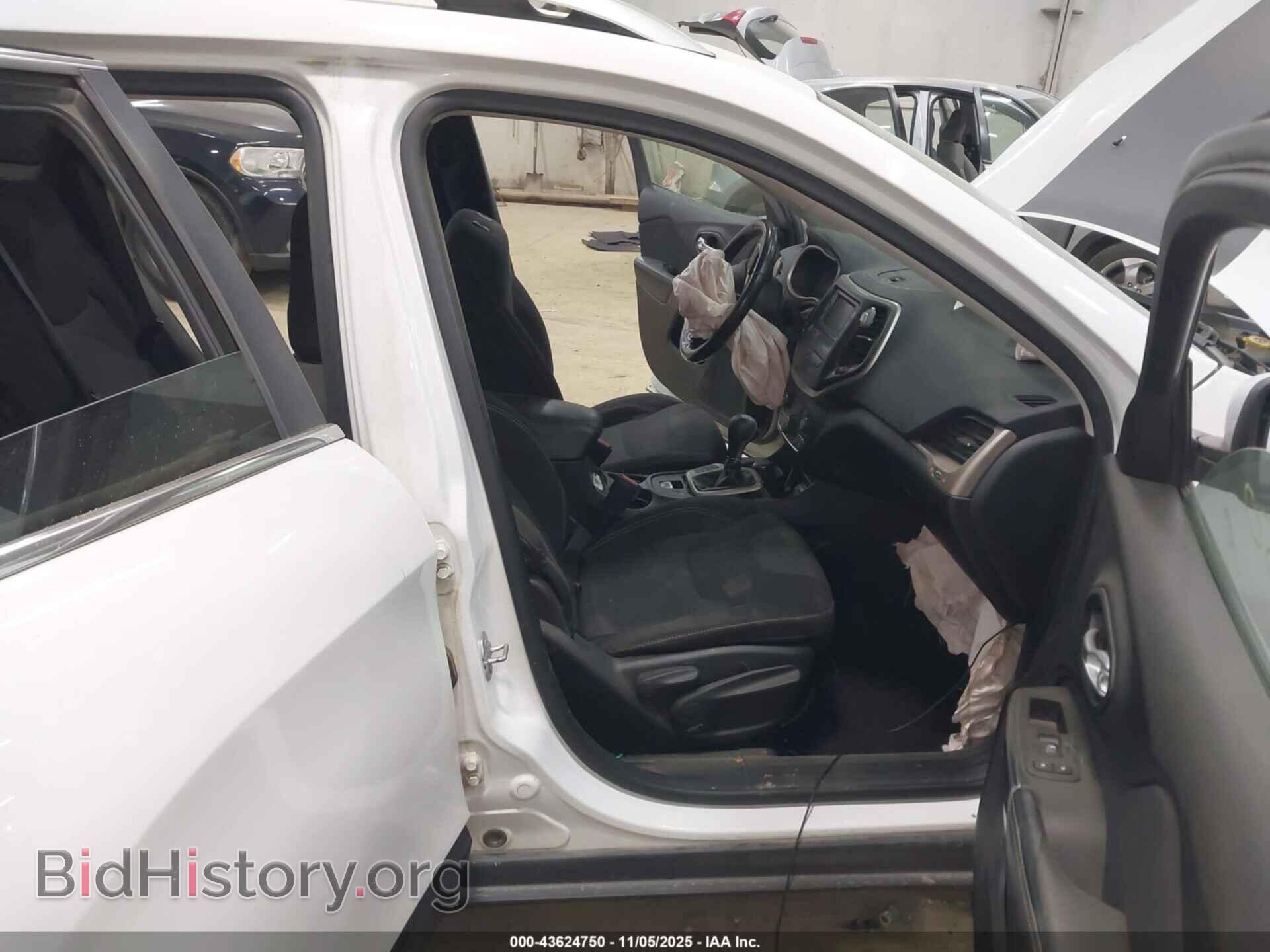 2016 JEEP CHEROKEE - VIN: 1C4PJMCB4GW181577 - Фото 5