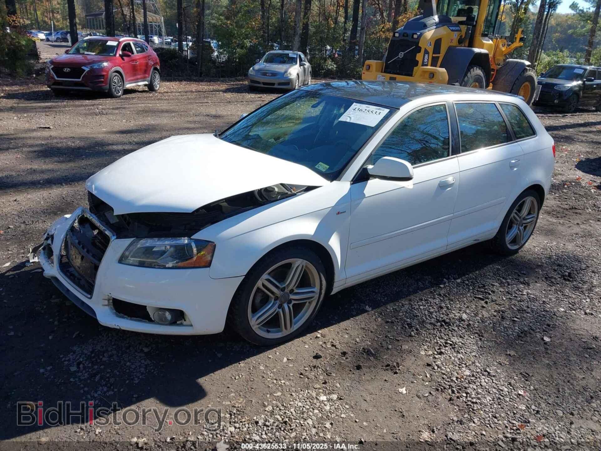 2013 AUDI A3 - VIN: WAUMFAFM7DA033994 - Фото 2