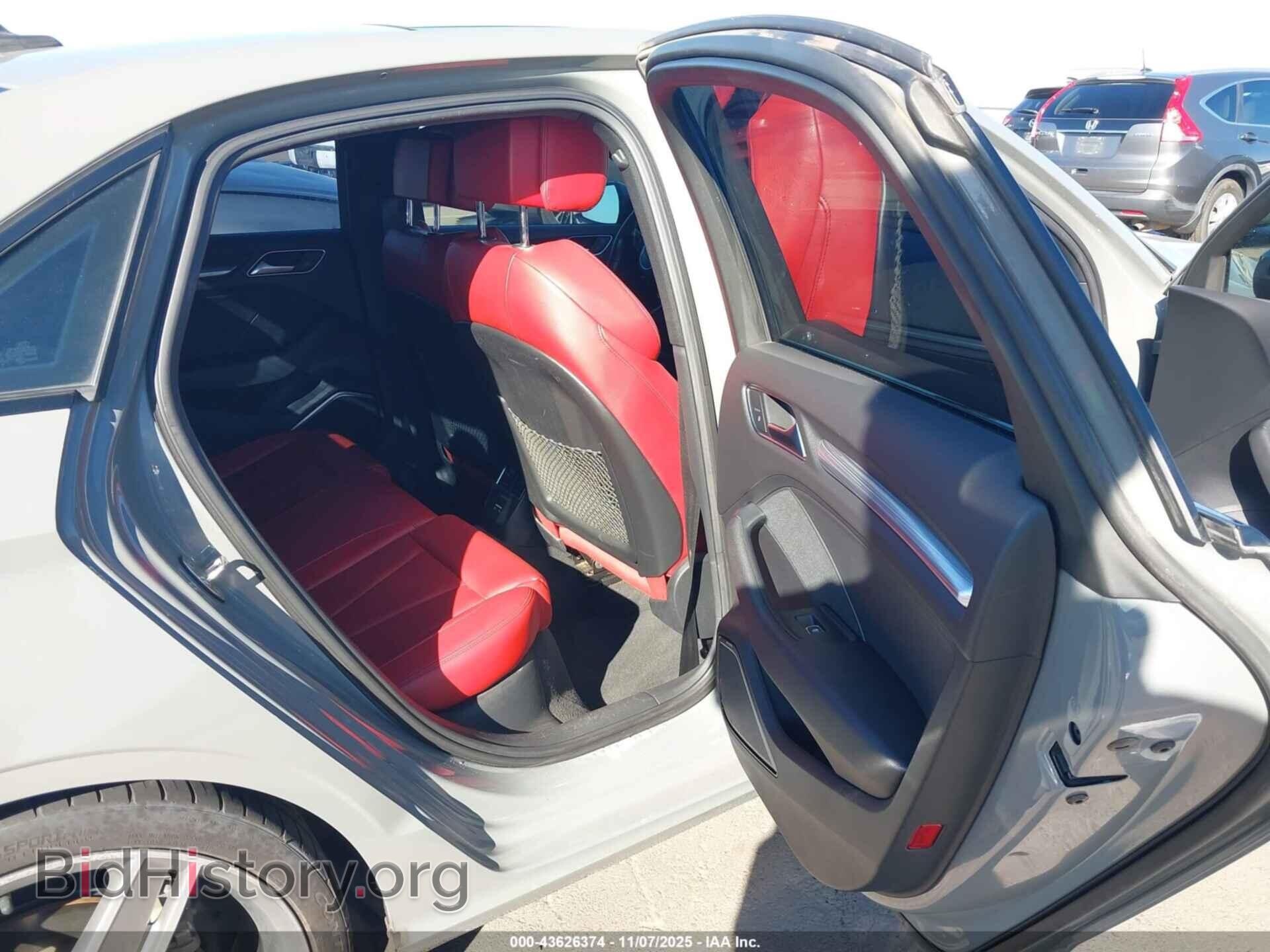2020 AUDI A3 - VIN: WAUCUGFF7LA005133 - Фото 8