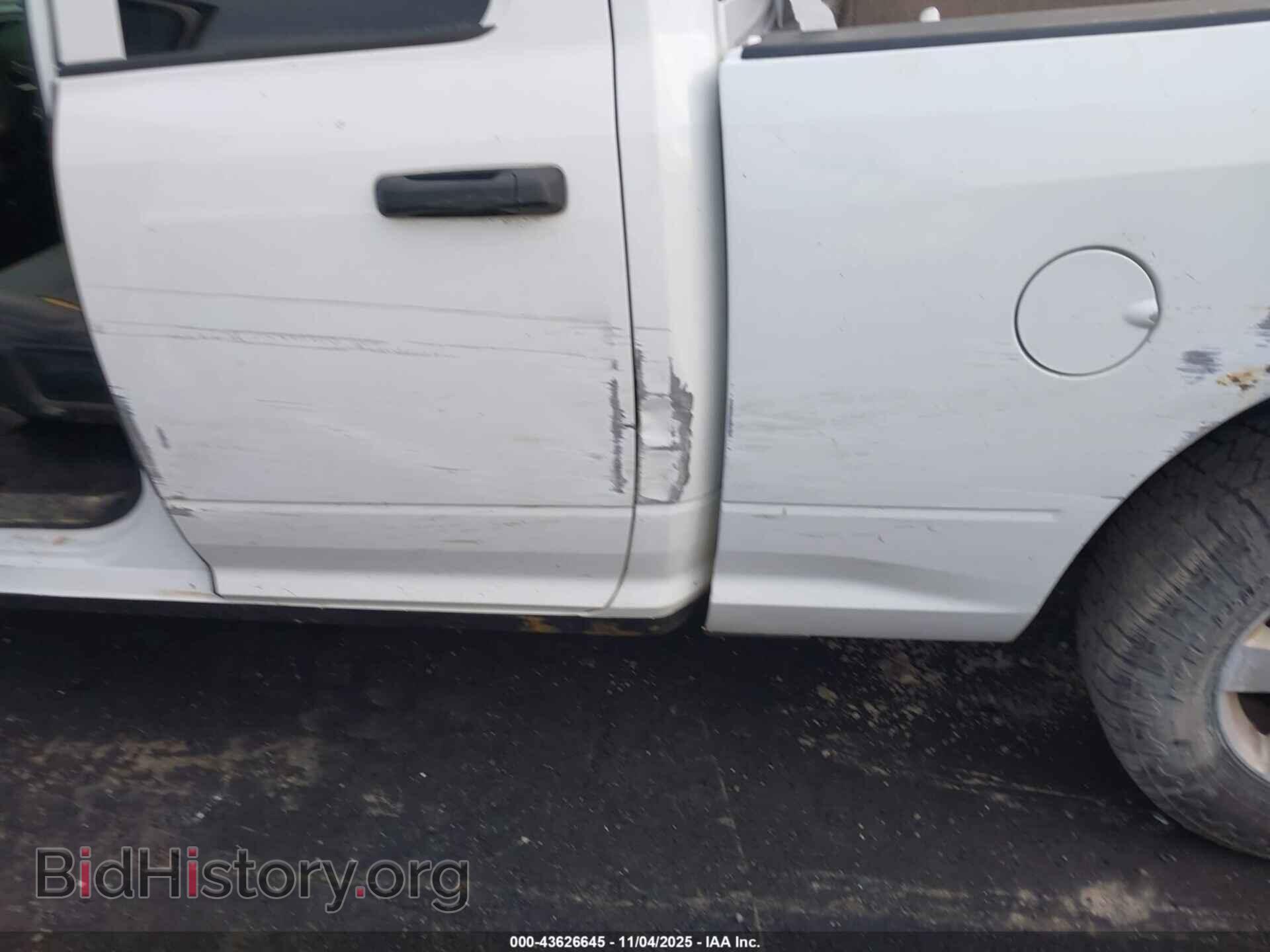 2017 RAM 1500 - VIN: 1C6RR7FT0HS810887 - Фото 6