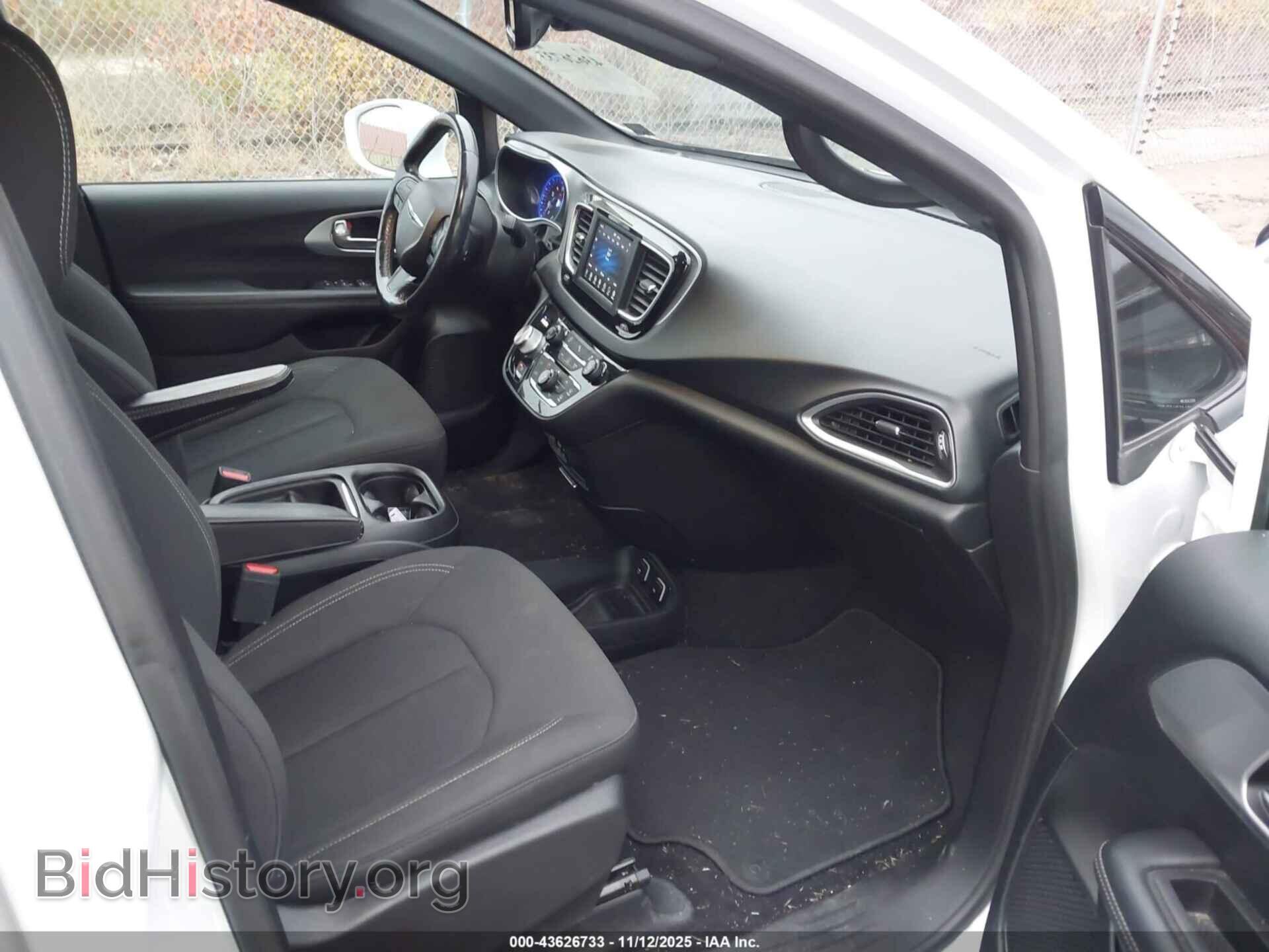 2019 CHRYSLER PACIFICA - VIN: 2C4RC1FG7KR506135 - Photo 5