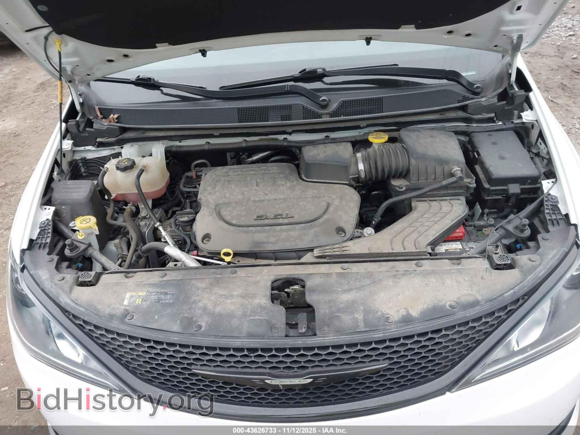 2019 CHRYSLER PACIFICA - VIN: 2C4RC1FG7KR506135 - Photo 10