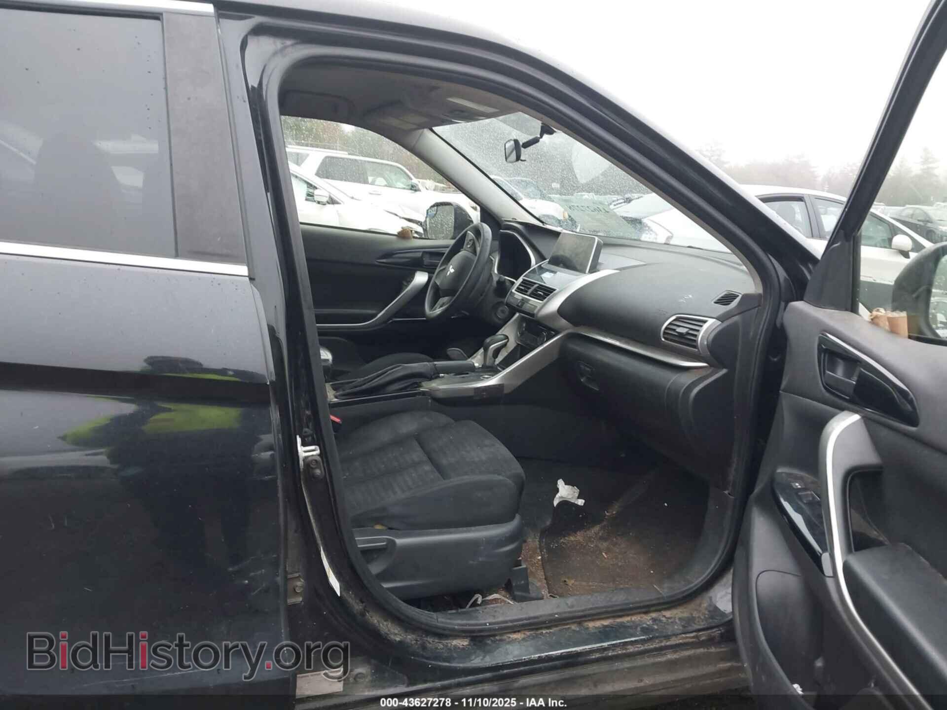 2020 MITSUBISHI ECLIPSE CROSS - VIN: JA4AT4AA3LZ027777 - Фото 5
