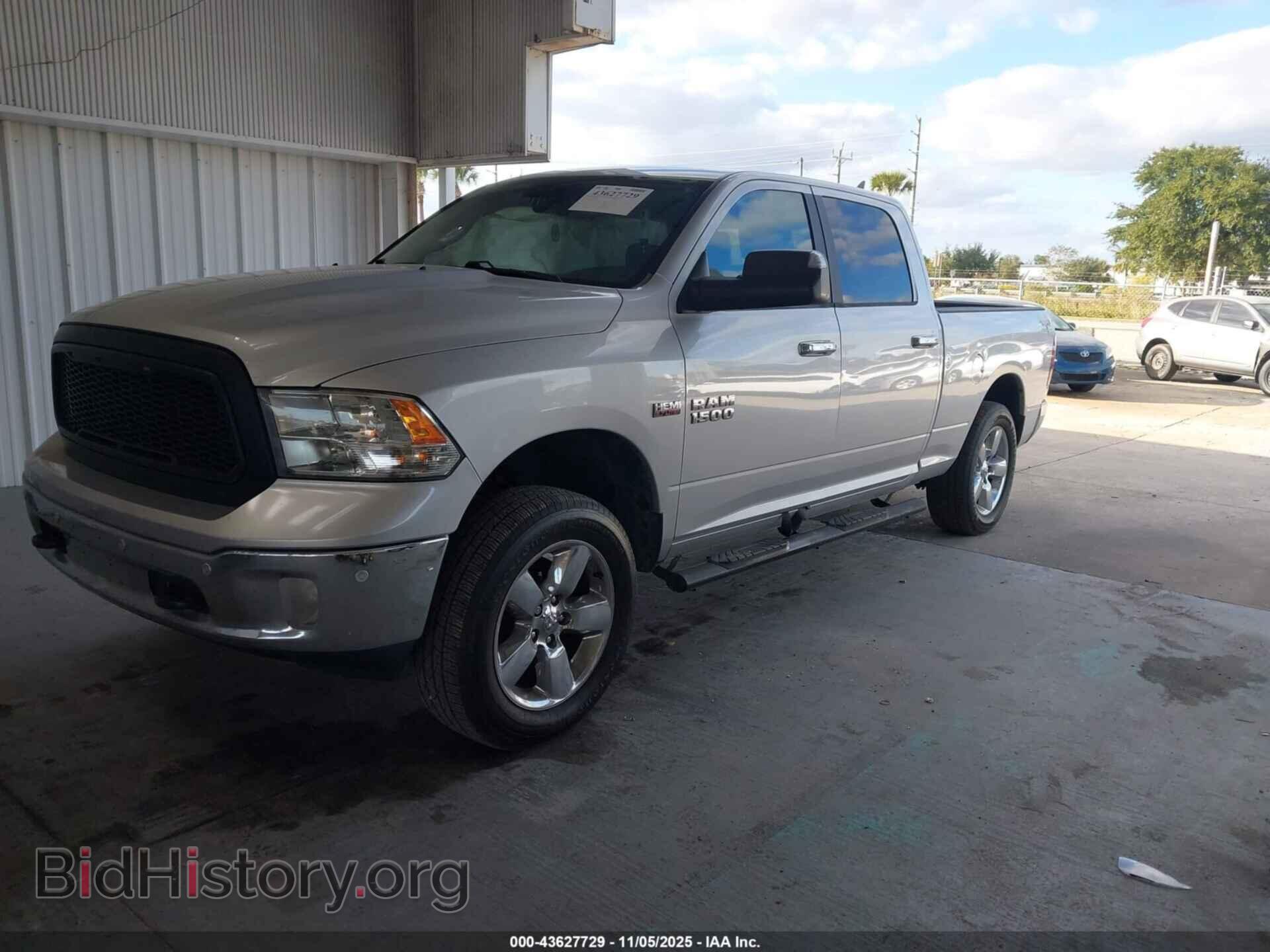 2018 RAM 1500 - VIN: 1C6RR7TT2JS297796 - Фото 2