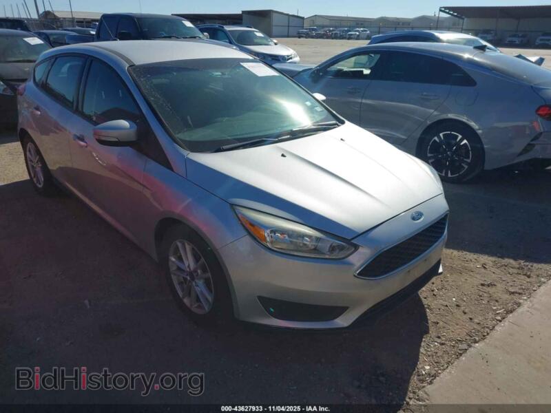 2015 Ford FOCUS SE (VIN 1FADP3K27FL329014) — фото 1 из 11, IAAI, повреждение: нормальный износ