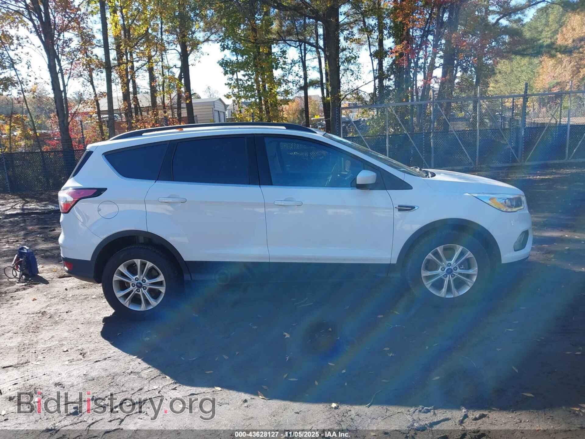 2017 FORD ESCAPE - VIN: 1FMCU9GD6HUB61886 - Фото 13