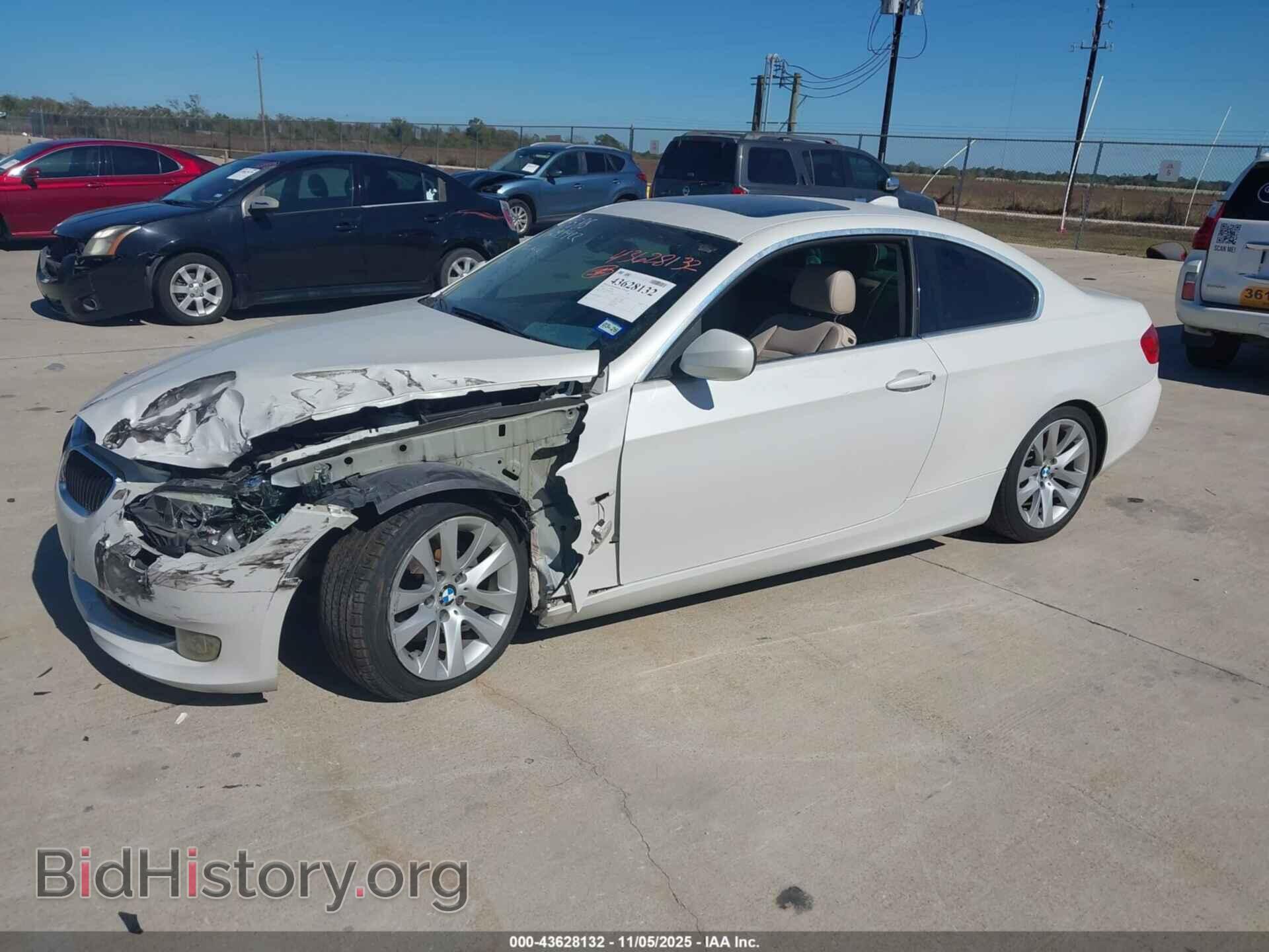 2012 BMW 328I - VIN: WBAKE3C52CE769588 - Фото 2